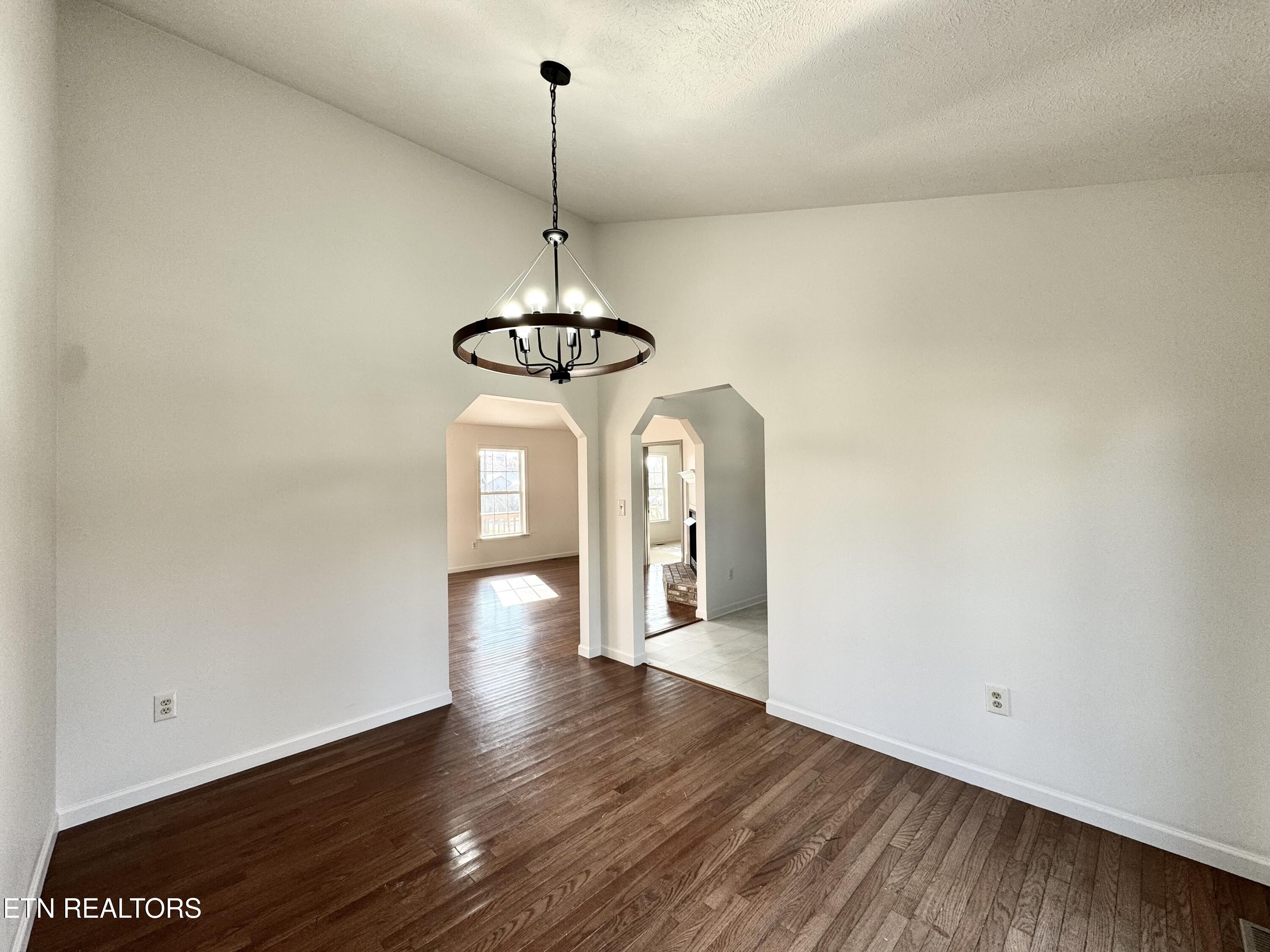 1748 Butterfly Court Whitesburg TN 37891