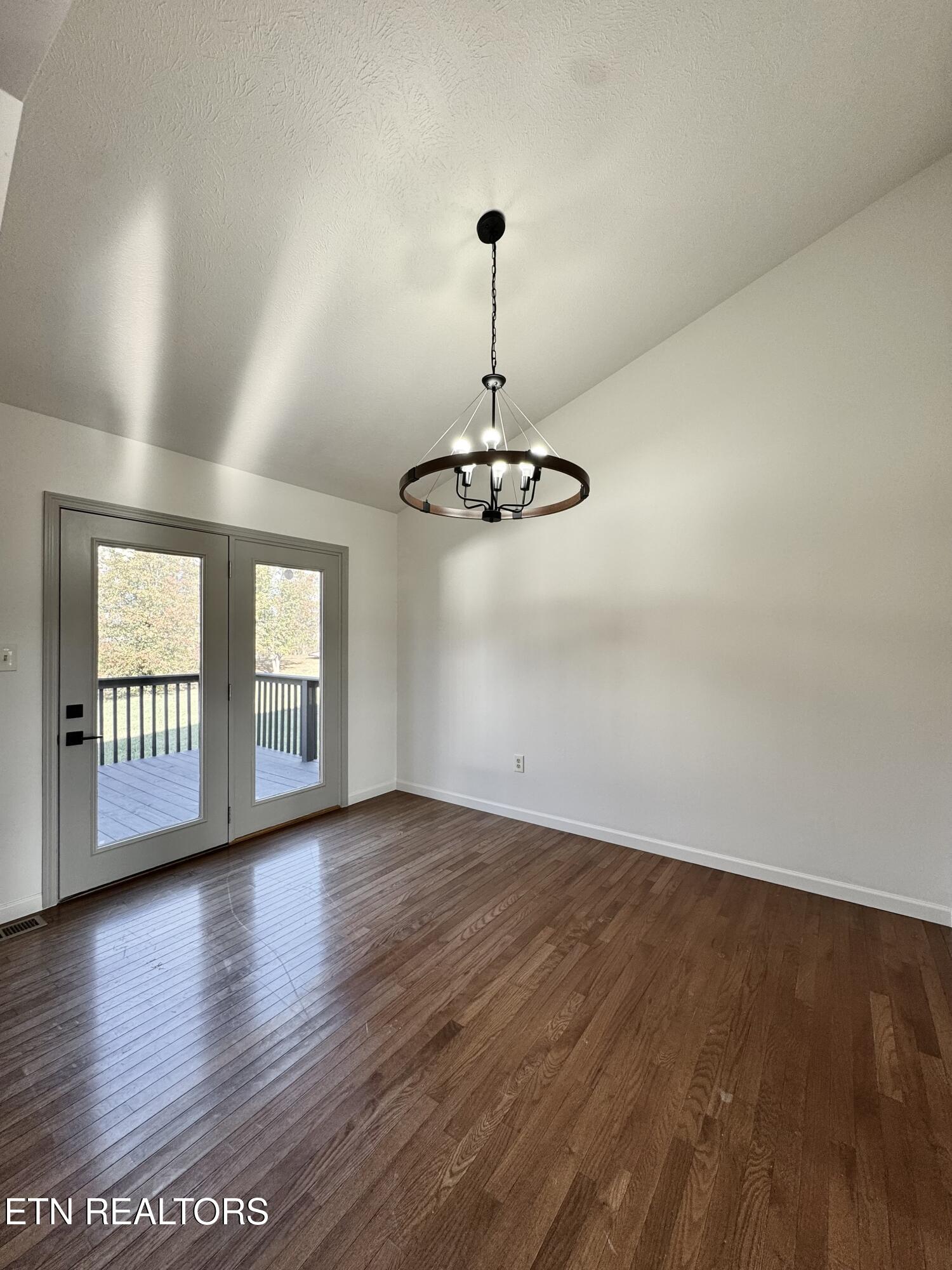 1748 Butterfly Court Whitesburg TN 37891