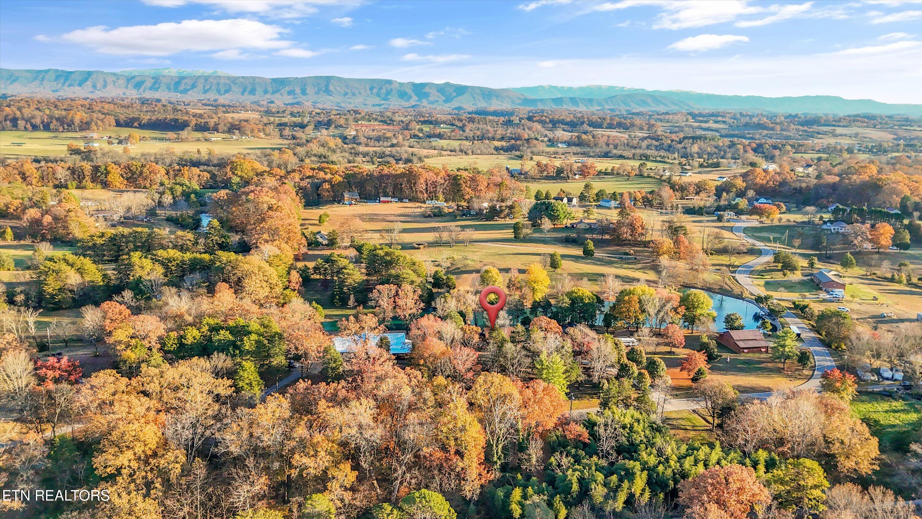 755 Farmington Way Maryville TN 37801