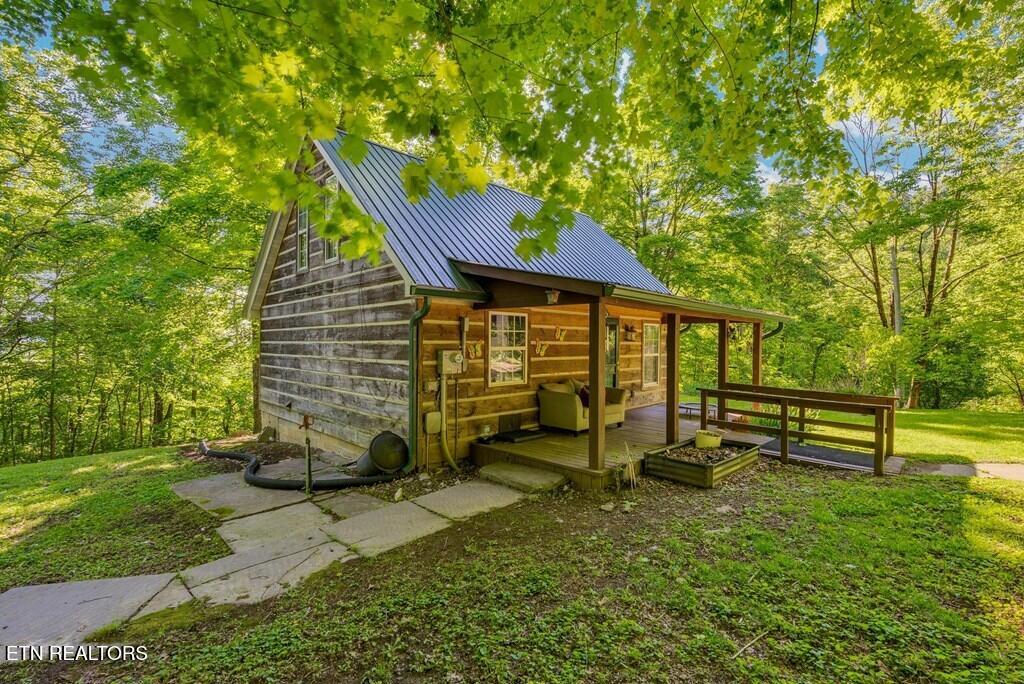 755 Woody Road Byrdstown TN 38549