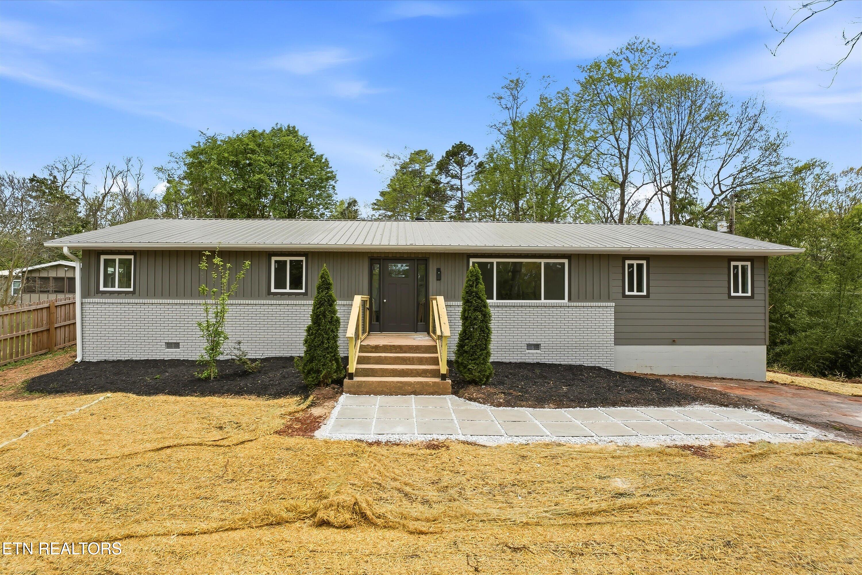 1717 Polkwright Lane Knoxville TN 37919