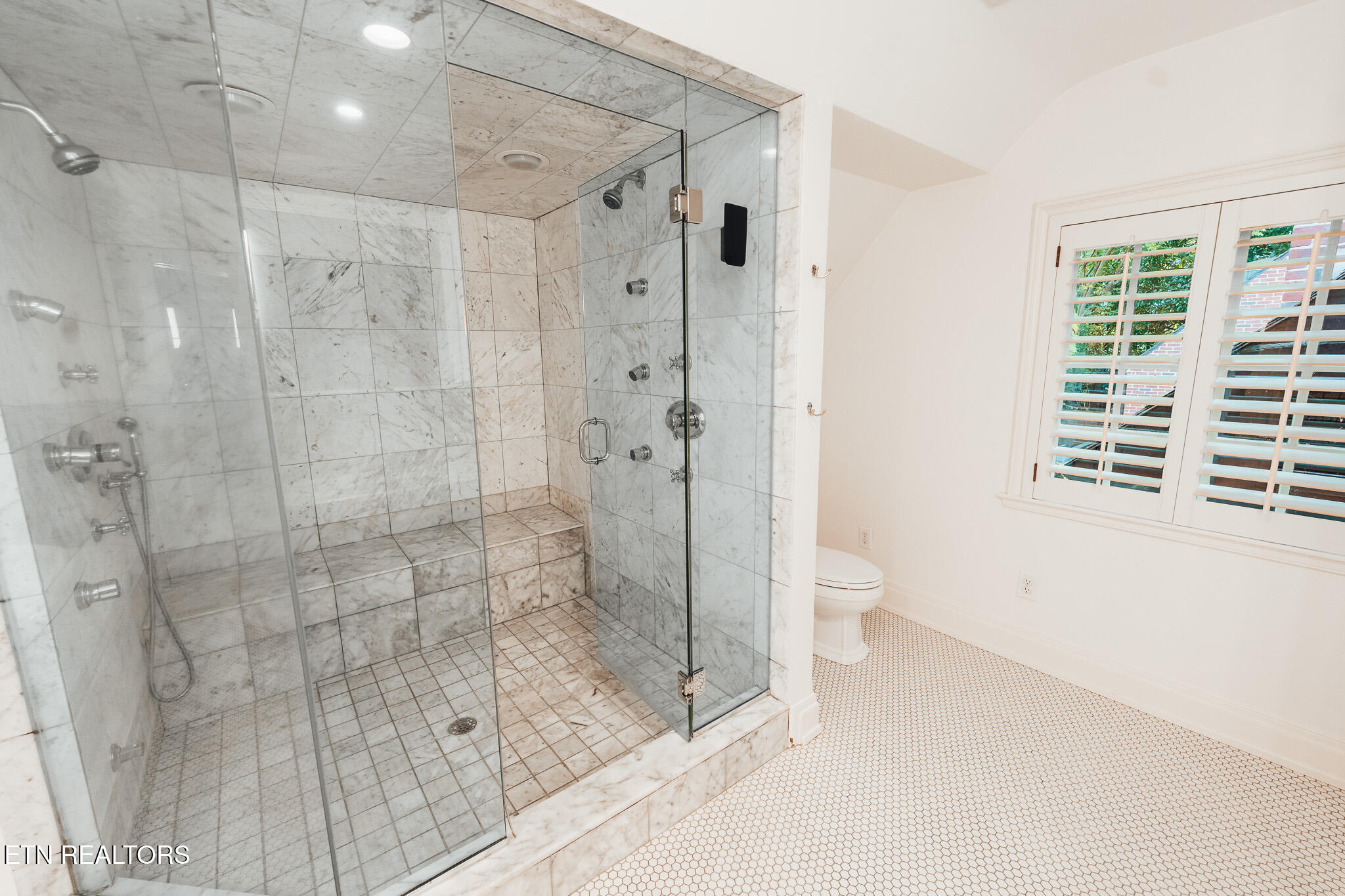 5020 Lyons View Pike Knoxville TN 37919