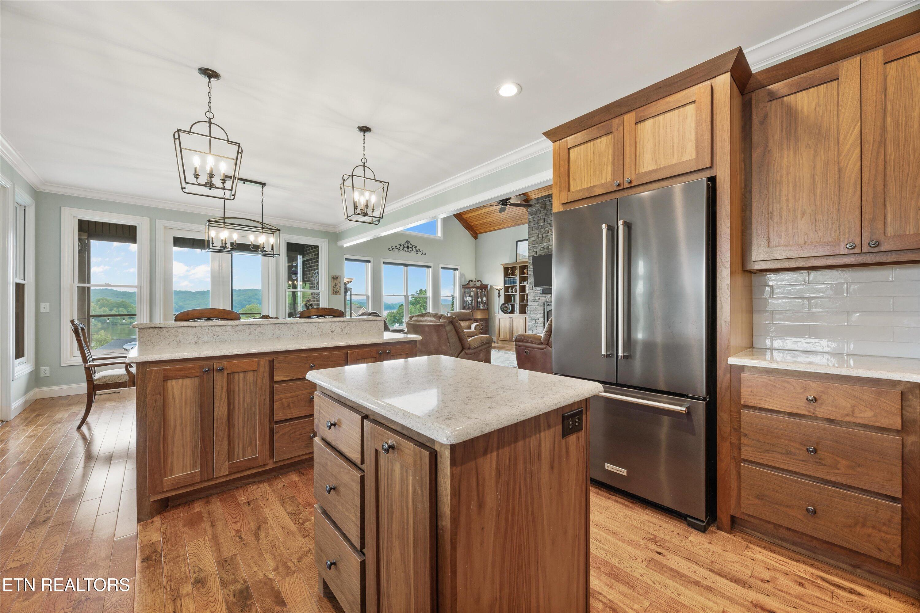 307 W Shore Drive Rockwood TN 37854