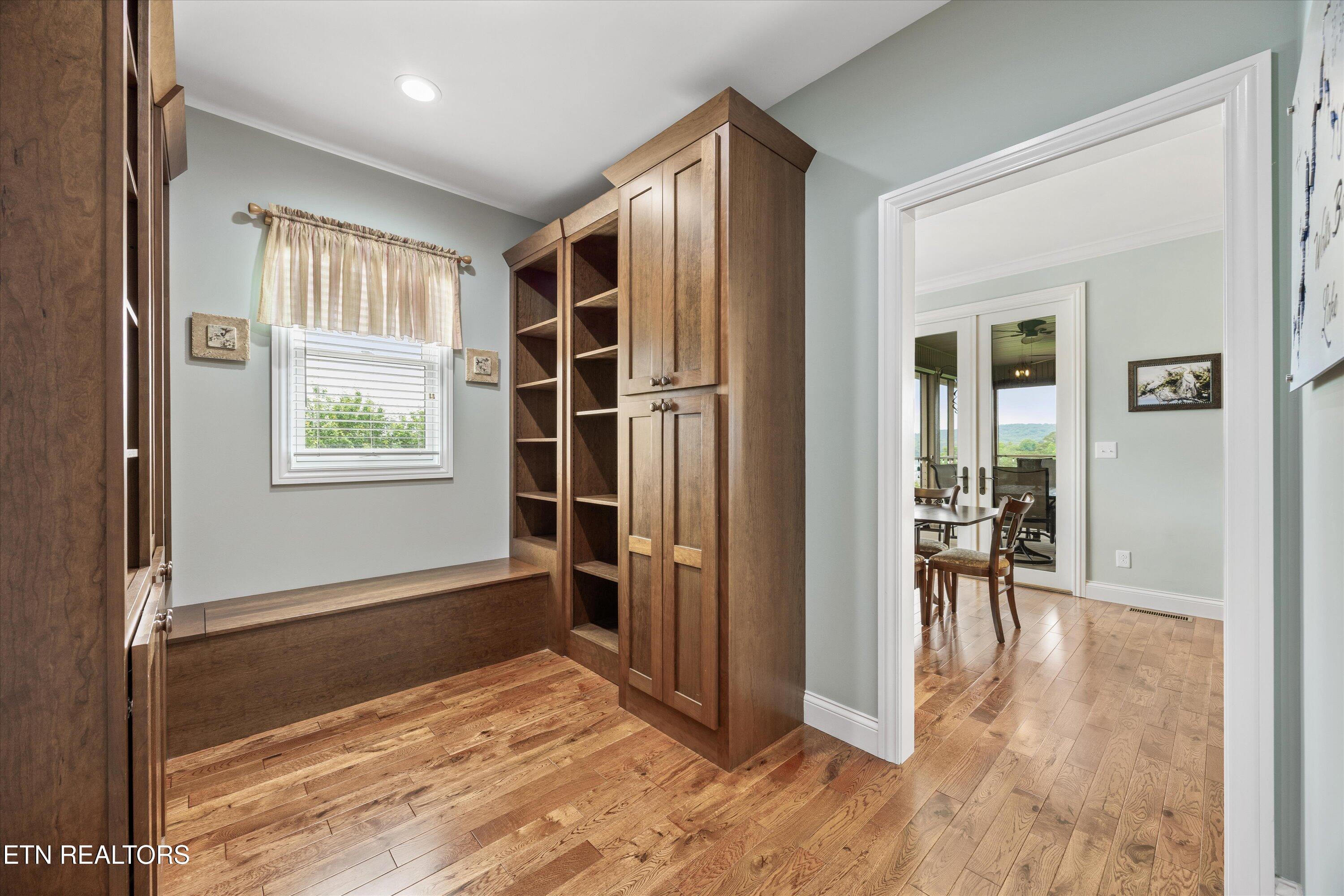 307 W Shore Drive Rockwood TN 37854