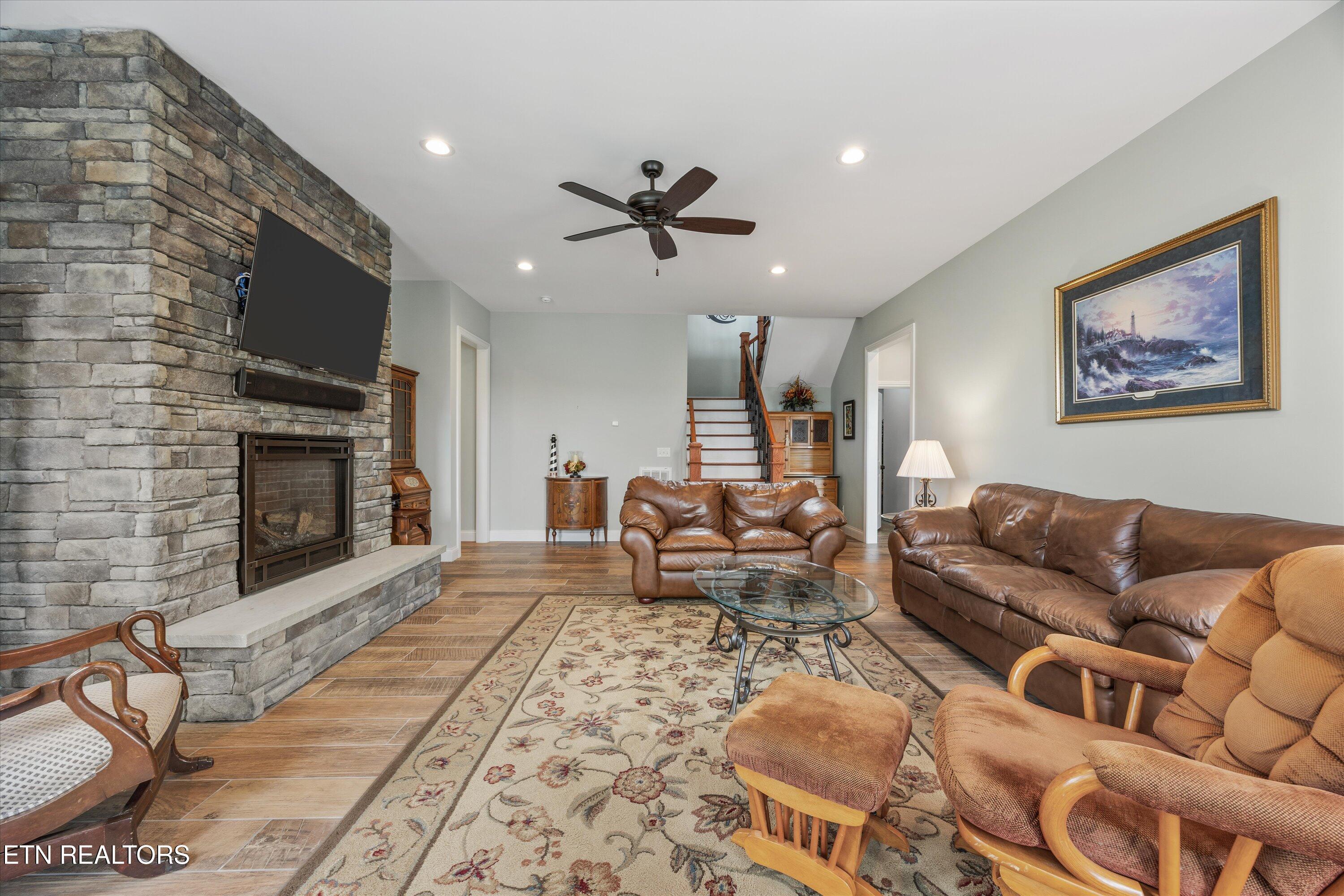 307 W Shore Drive Rockwood TN 37854