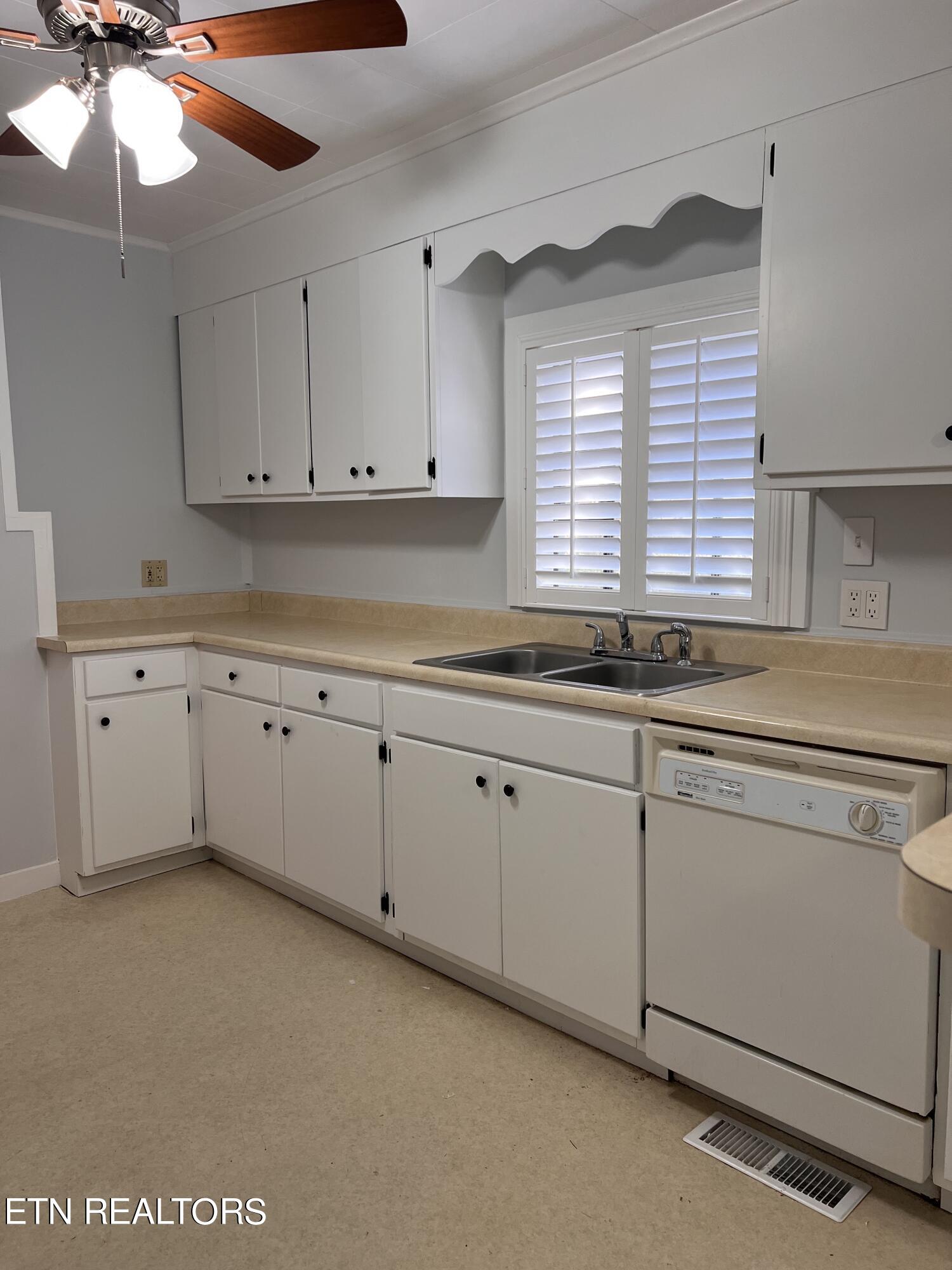 301 Keeble Street Maryville TN 37804