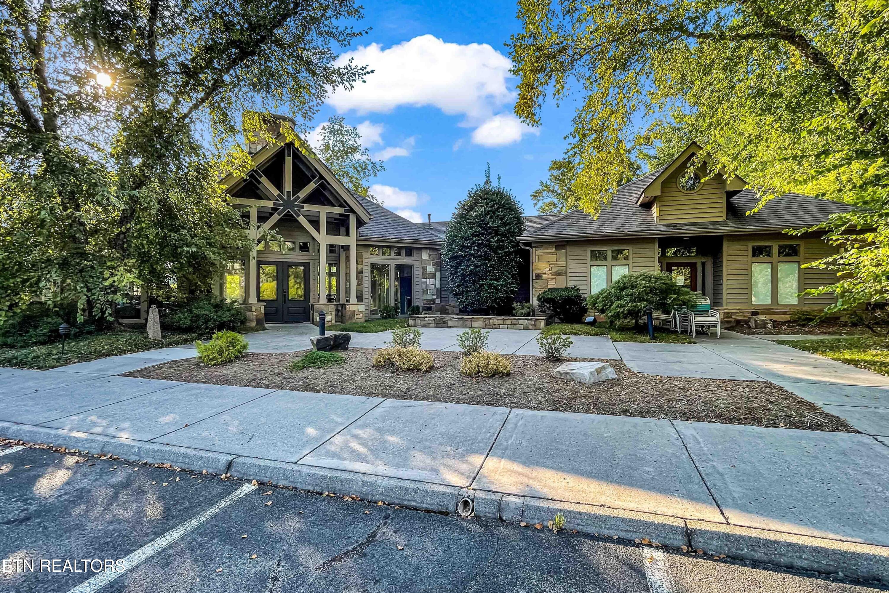 8411 Harbor Cove Drive Knoxville TN 37938