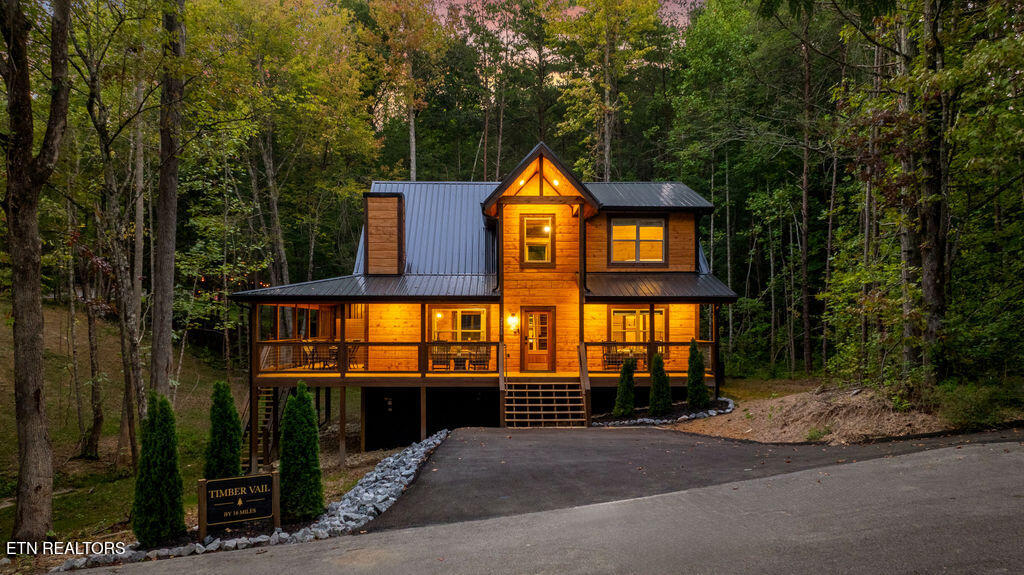 2320 Bogle Spring Loop Sevierville TN 37862
