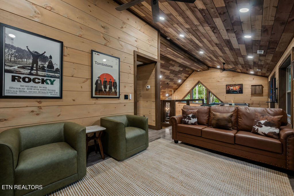 2320 Bogle Spring Loop Sevierville TN 37862