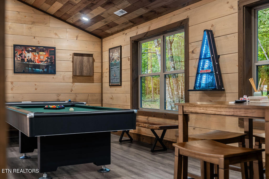 2320 Bogle Spring Loop Sevierville TN 37862