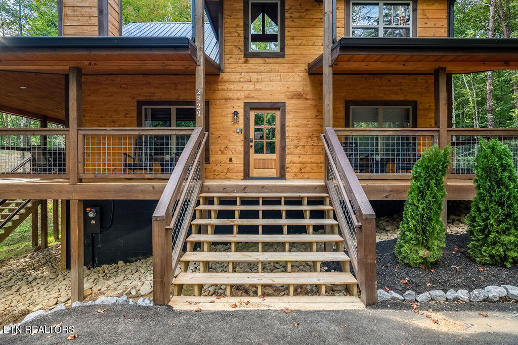 2320 Bogle Spring Loop Sevierville TN 37862