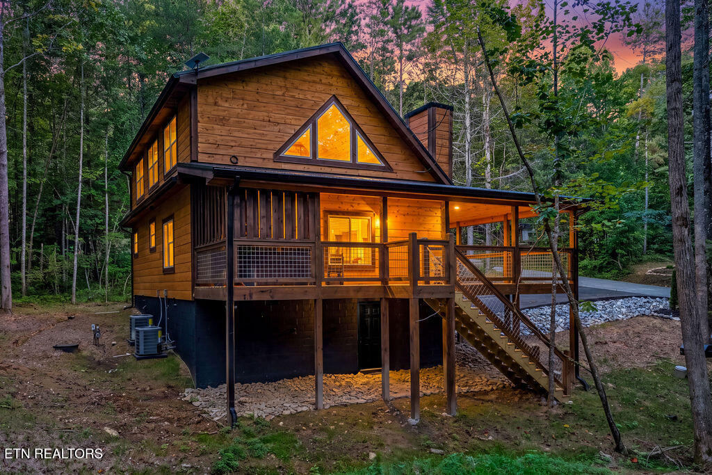 2320 Bogle Spring Loop Sevierville TN 37862