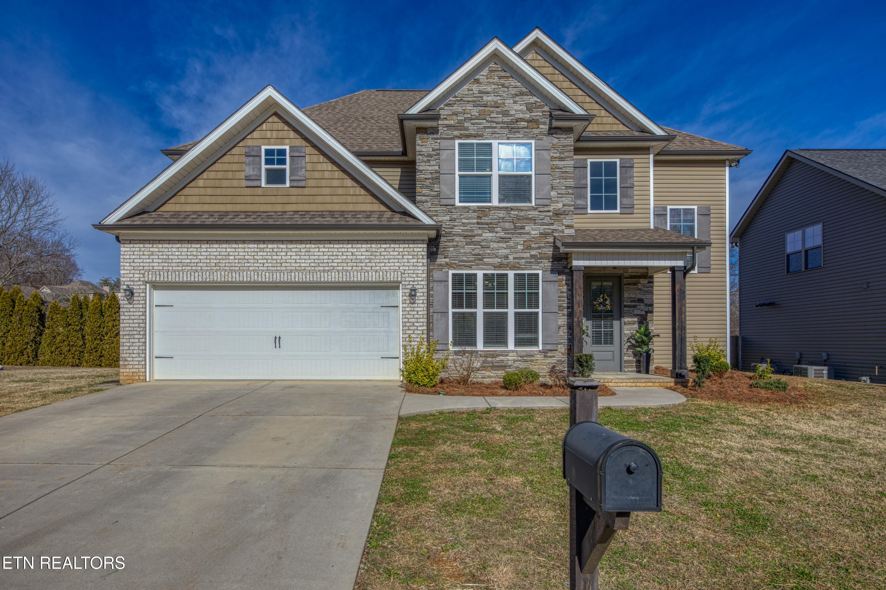 8927 Highbury Way Knoxville TN 37922