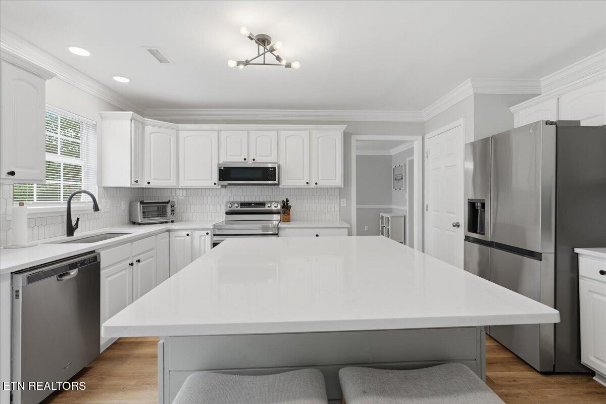 8132 Legacy Lane Knoxville TN 37919