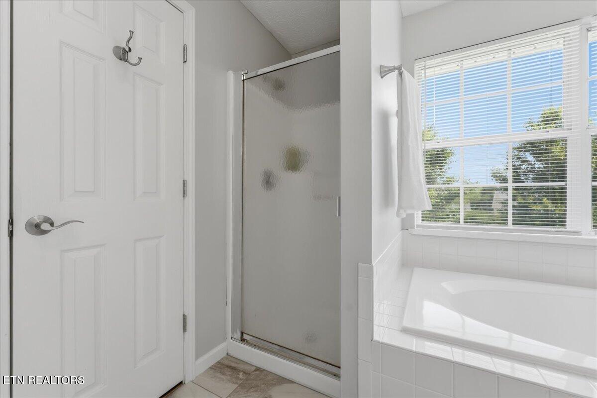 8132 Legacy Lane Knoxville TN 37919