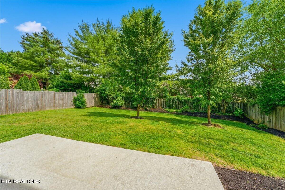 8132 Legacy Lane Knoxville TN 37919