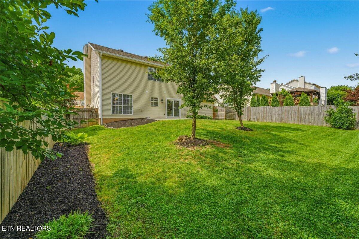8132 Legacy Lane Knoxville TN 37919