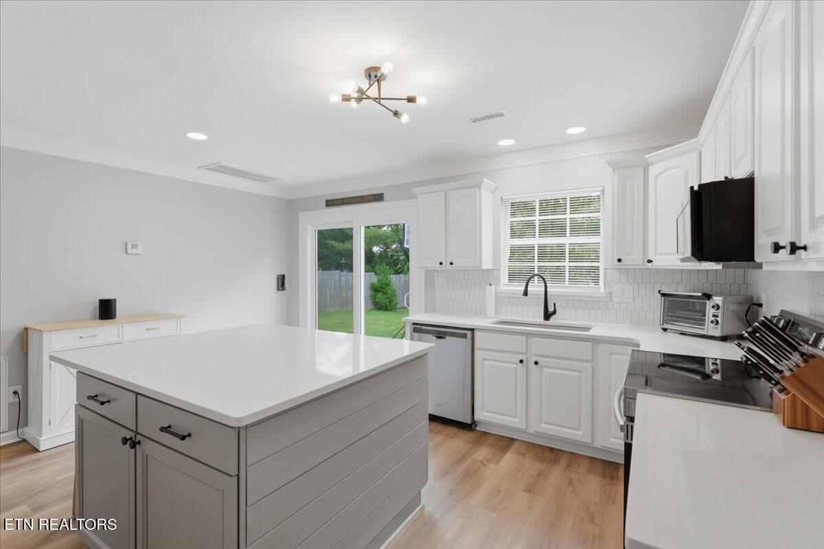 8132 Legacy Lane Knoxville TN 37919