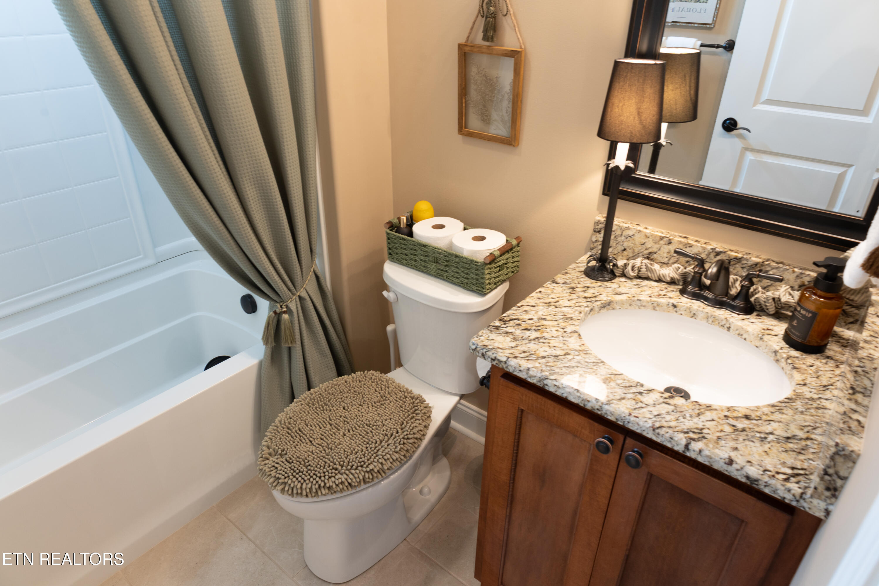 2228 Boulder Crest Lane Sevierville TN 37876