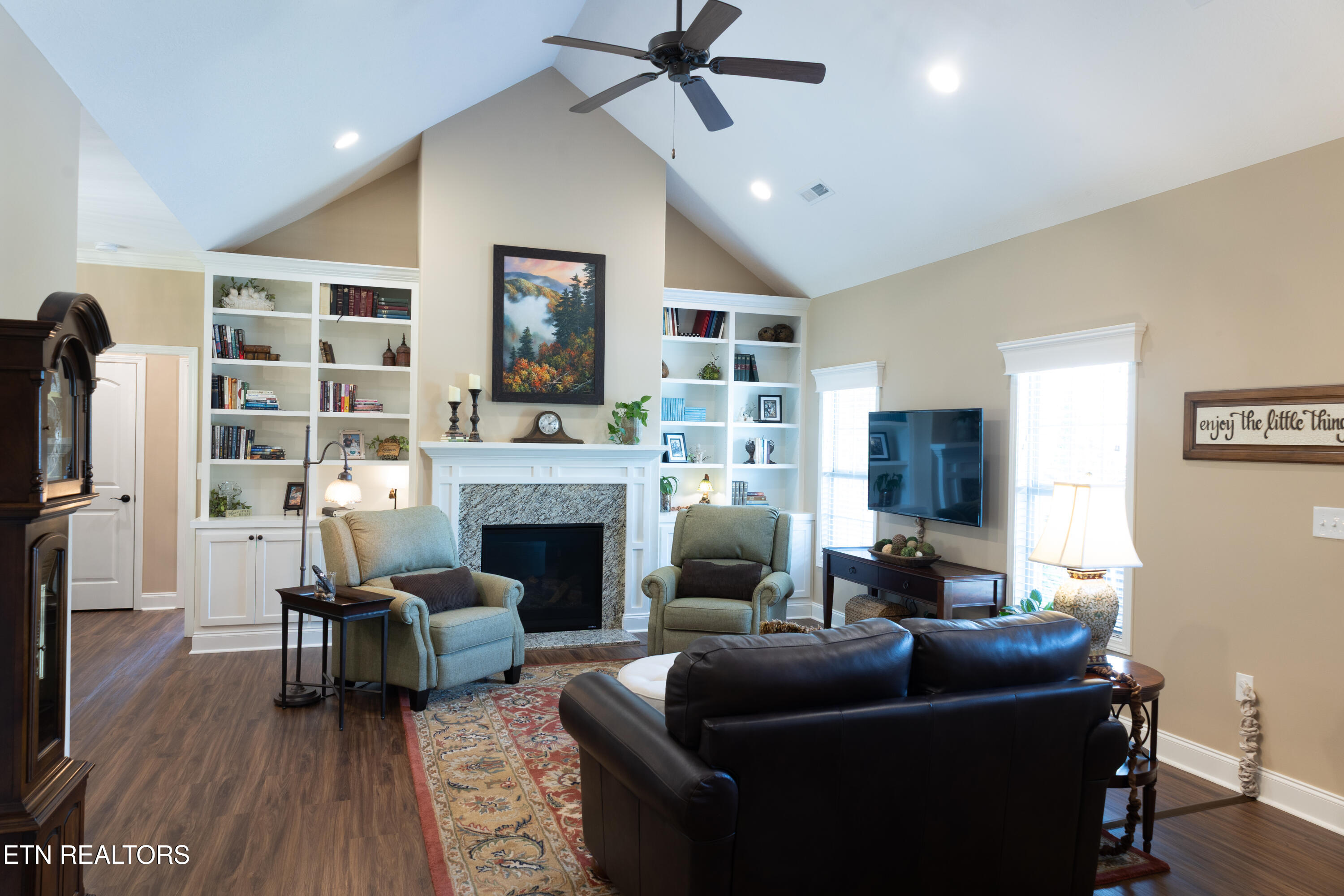 2228 Boulder Crest Lane Sevierville TN 37876