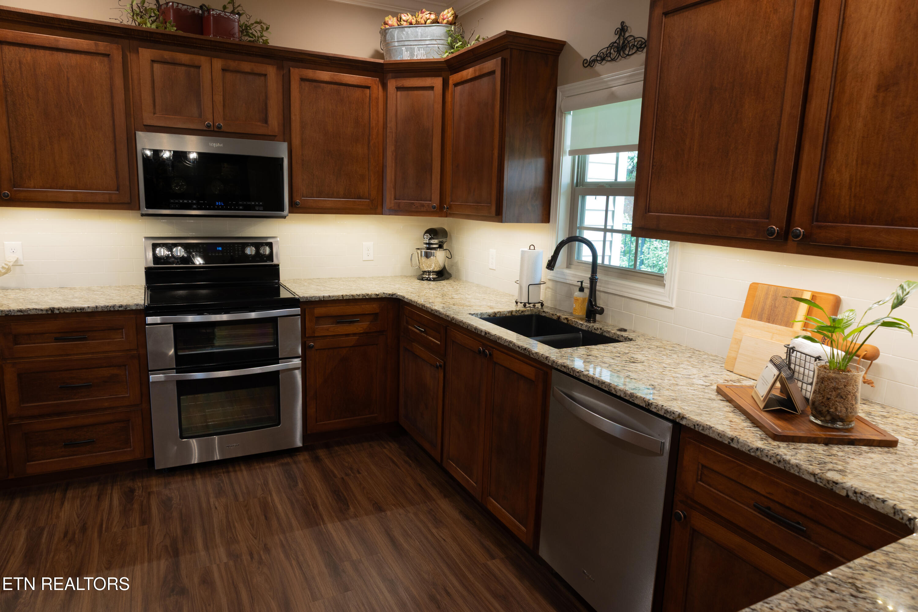2228 Boulder Crest Lane Sevierville TN 37876