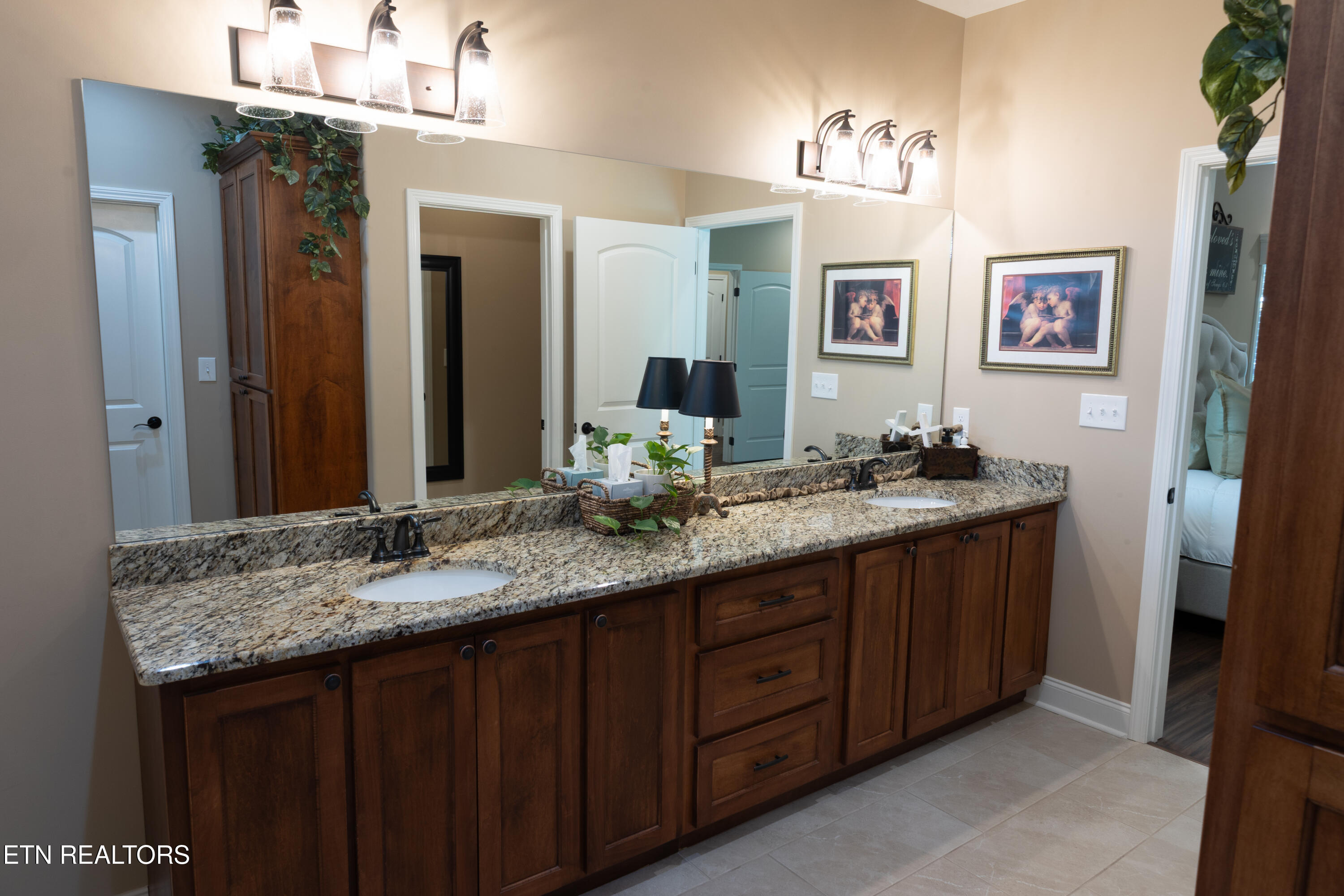2228 Boulder Crest Lane Sevierville TN 37876