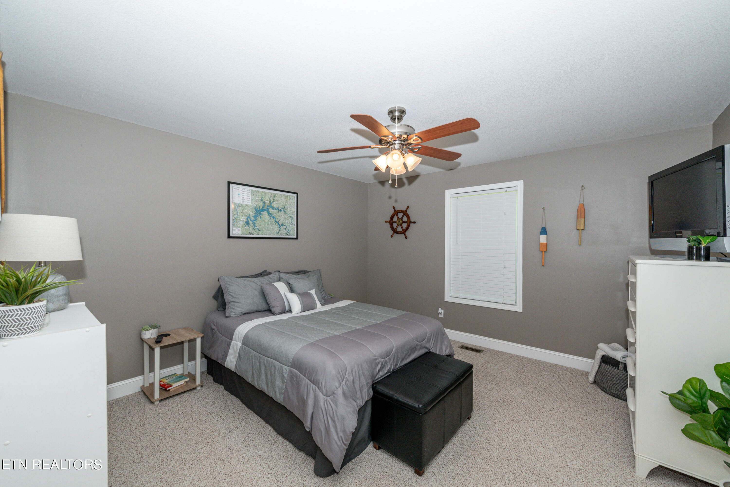 1303 Houston Springs Road Greenback TN 37742