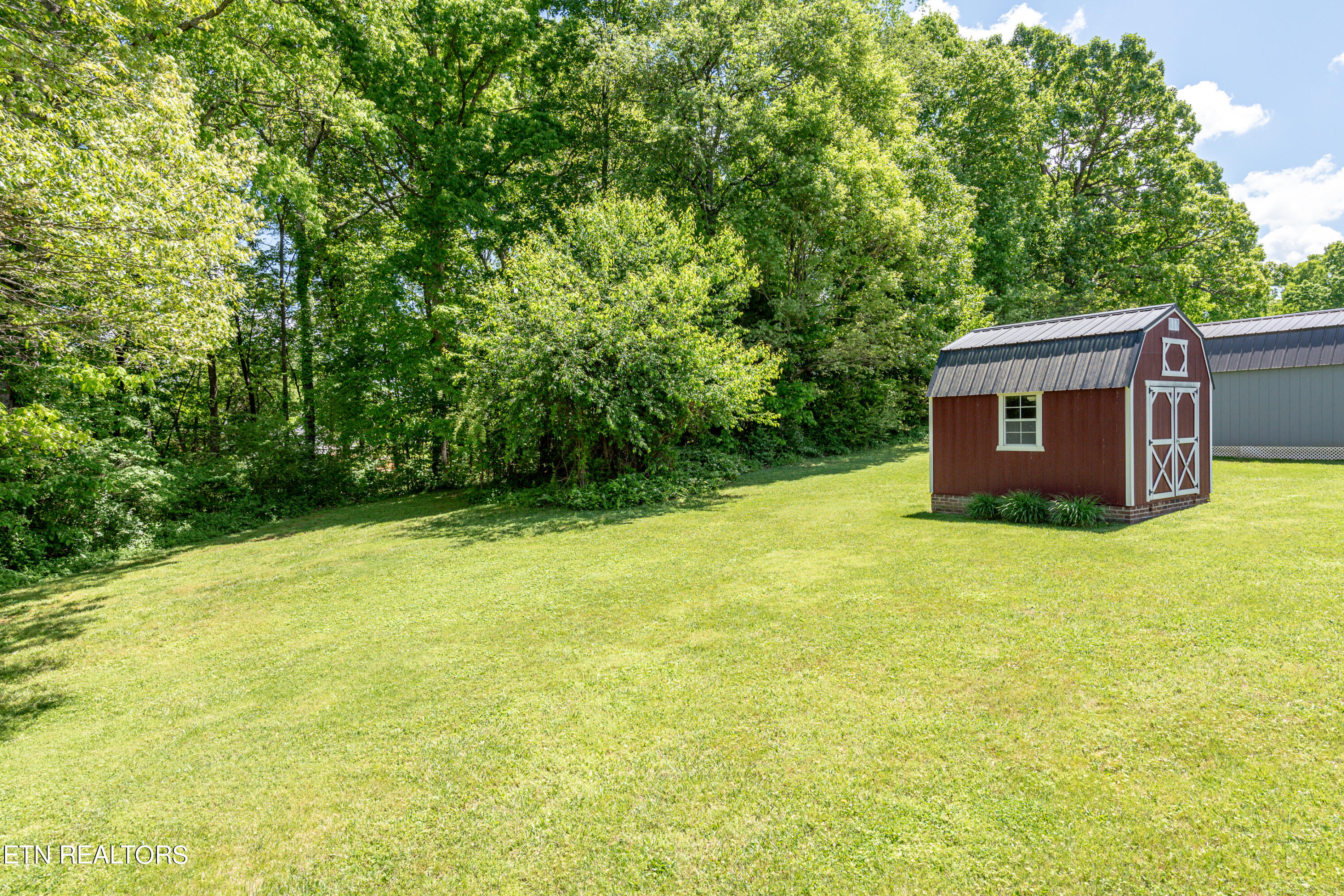 1303 Houston Springs Road Greenback TN 37742