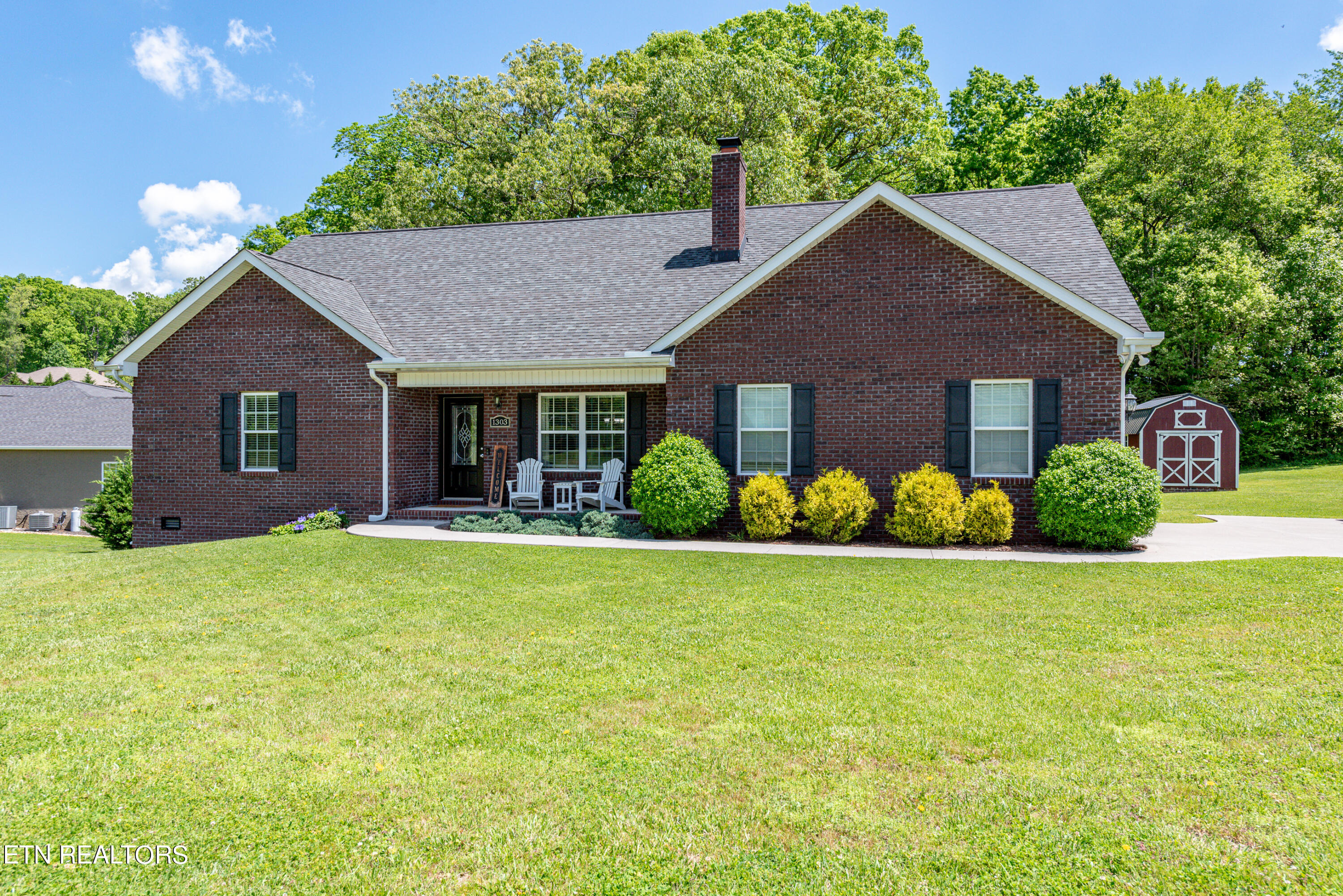 1303 Houston Springs Road Greenback TN 37742