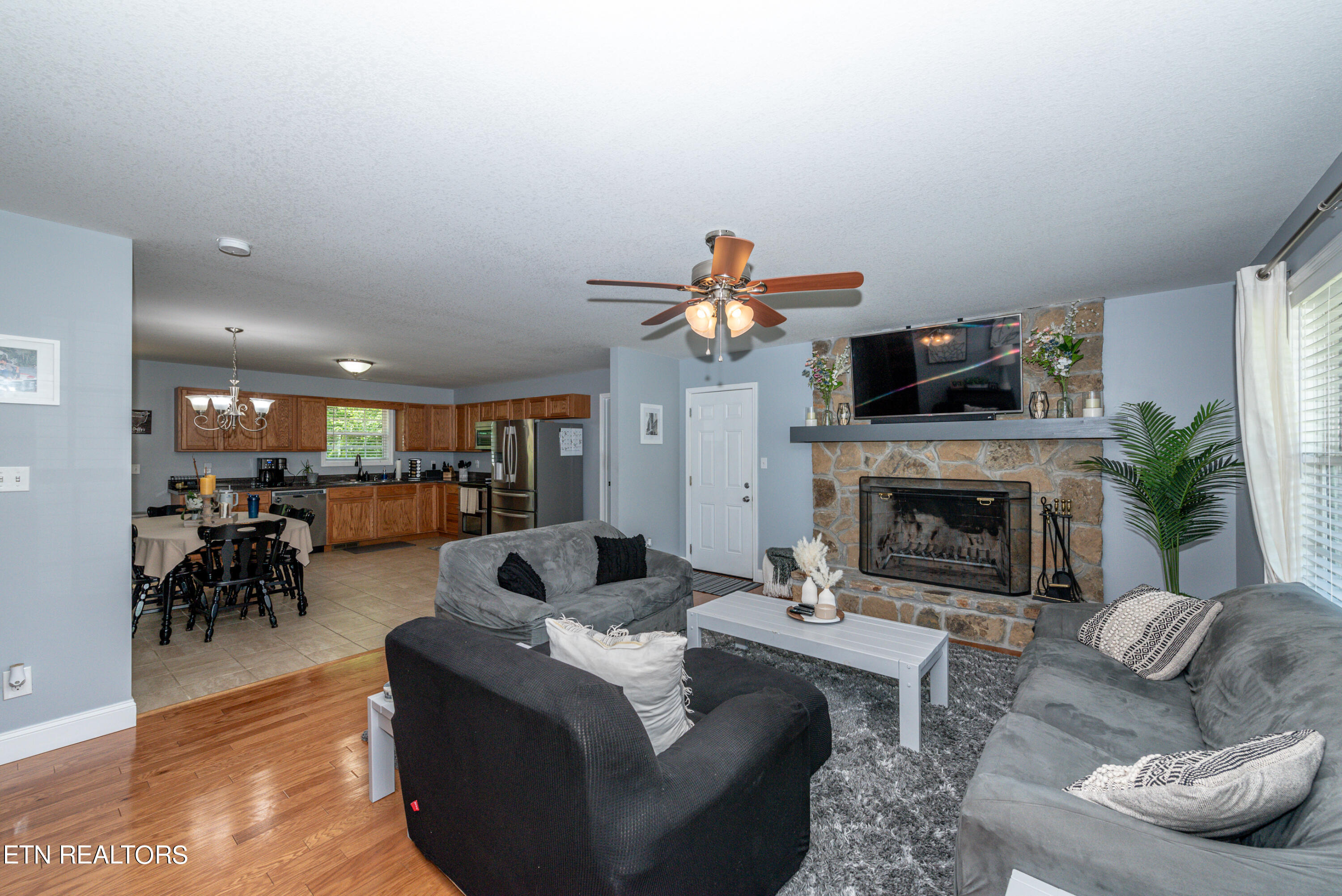 1303 Houston Springs Road Greenback TN 37742