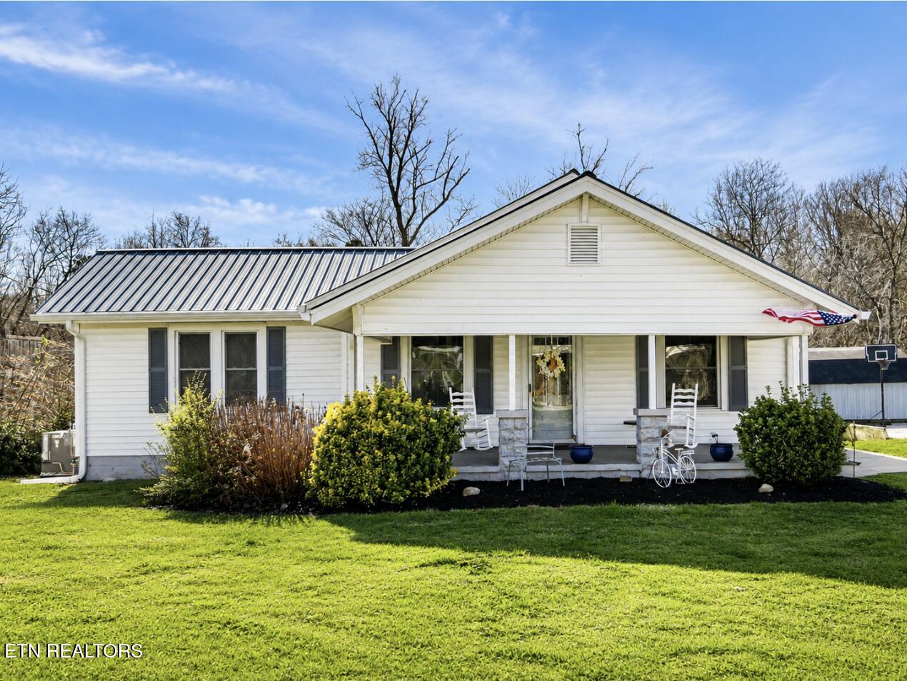 5012 Strawberry Plains Pike Knoxville TN 37914