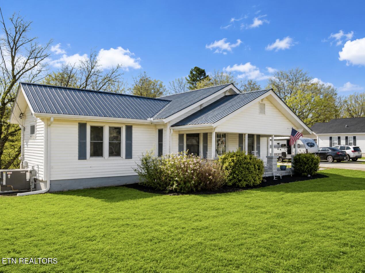 5012 Strawberry Plains Pike Knoxville TN 37914