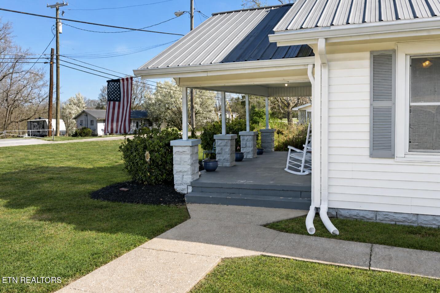 5012 Strawberry Plains Pike Knoxville TN 37914