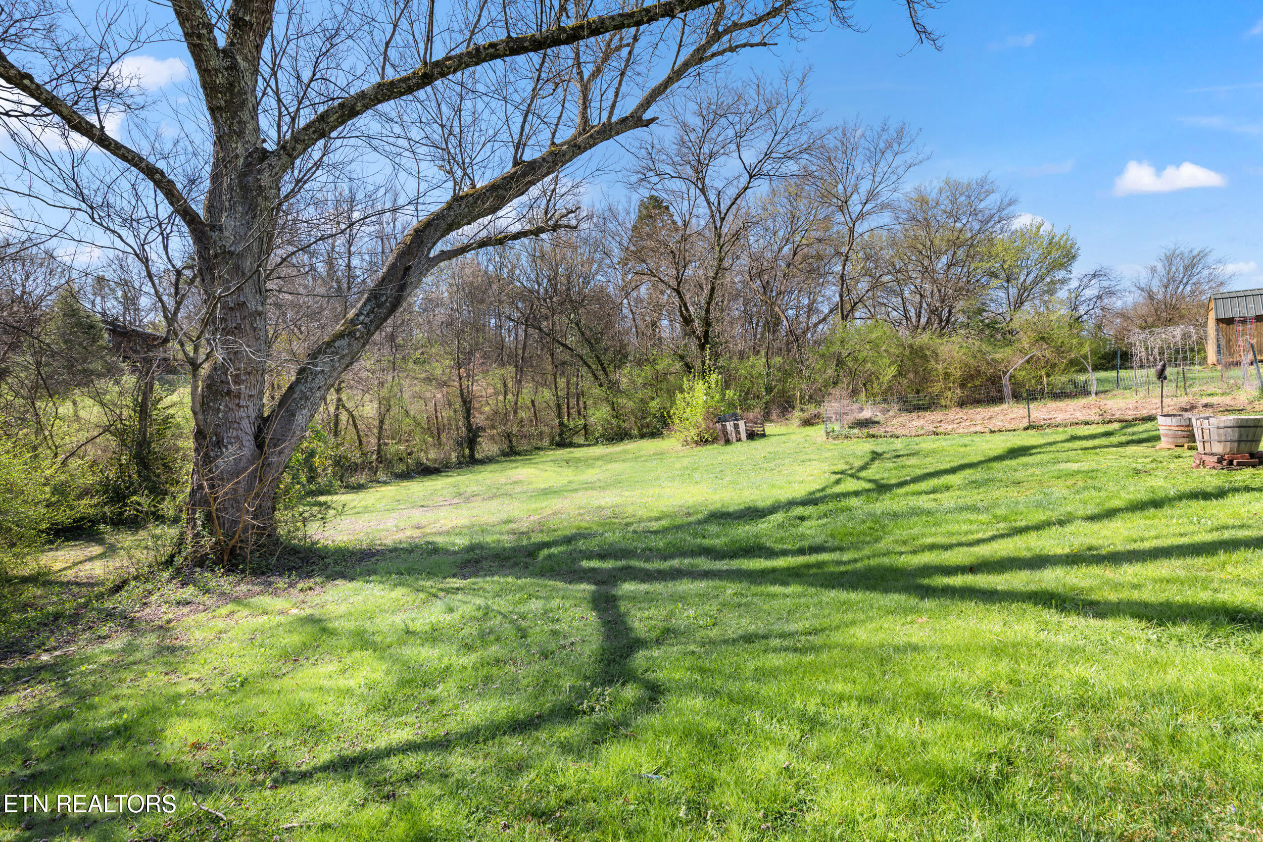 5012 Strawberry Plains Pike Knoxville TN 37914