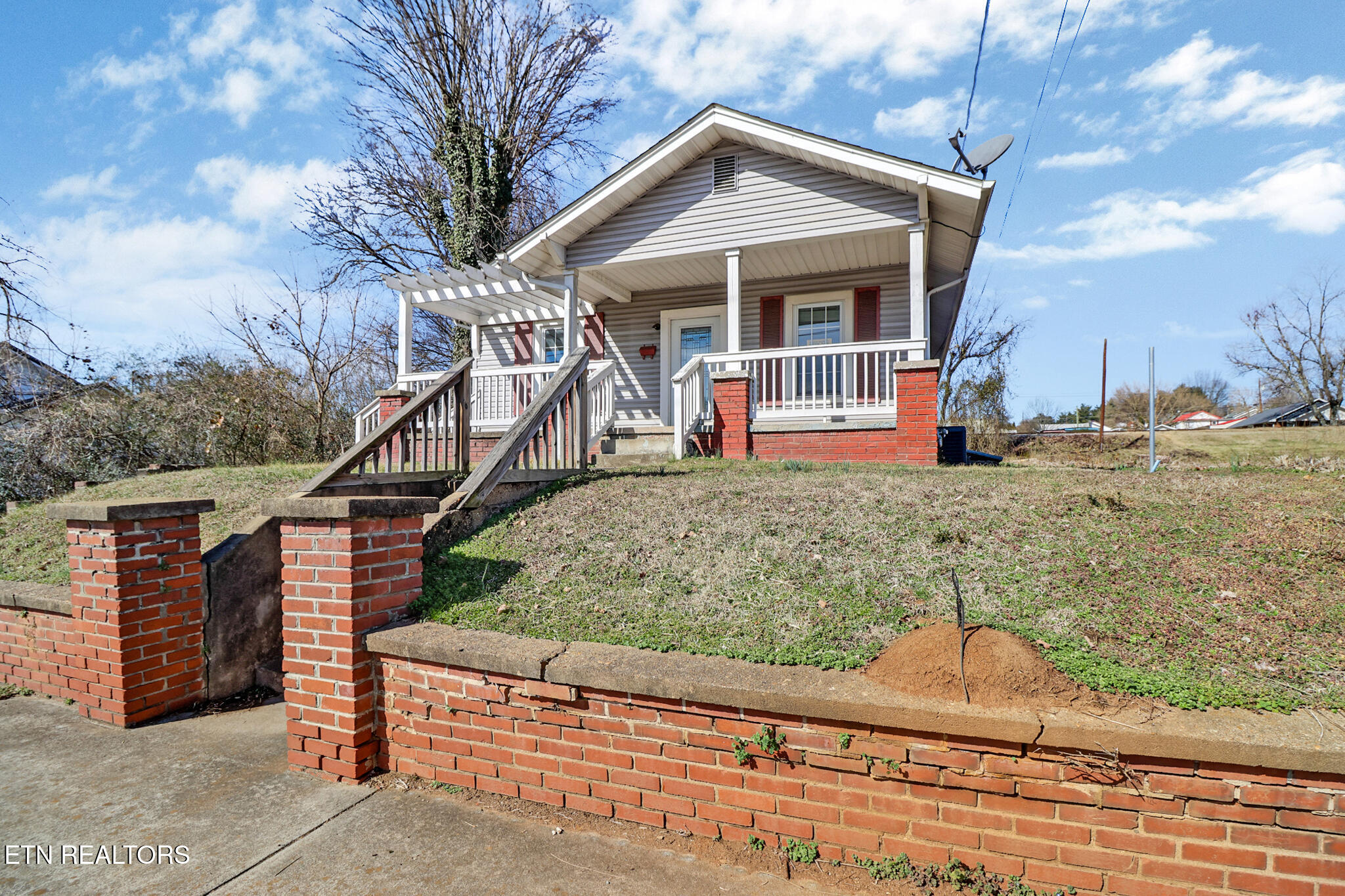 826 Mulberry Street Loudon TN 37774