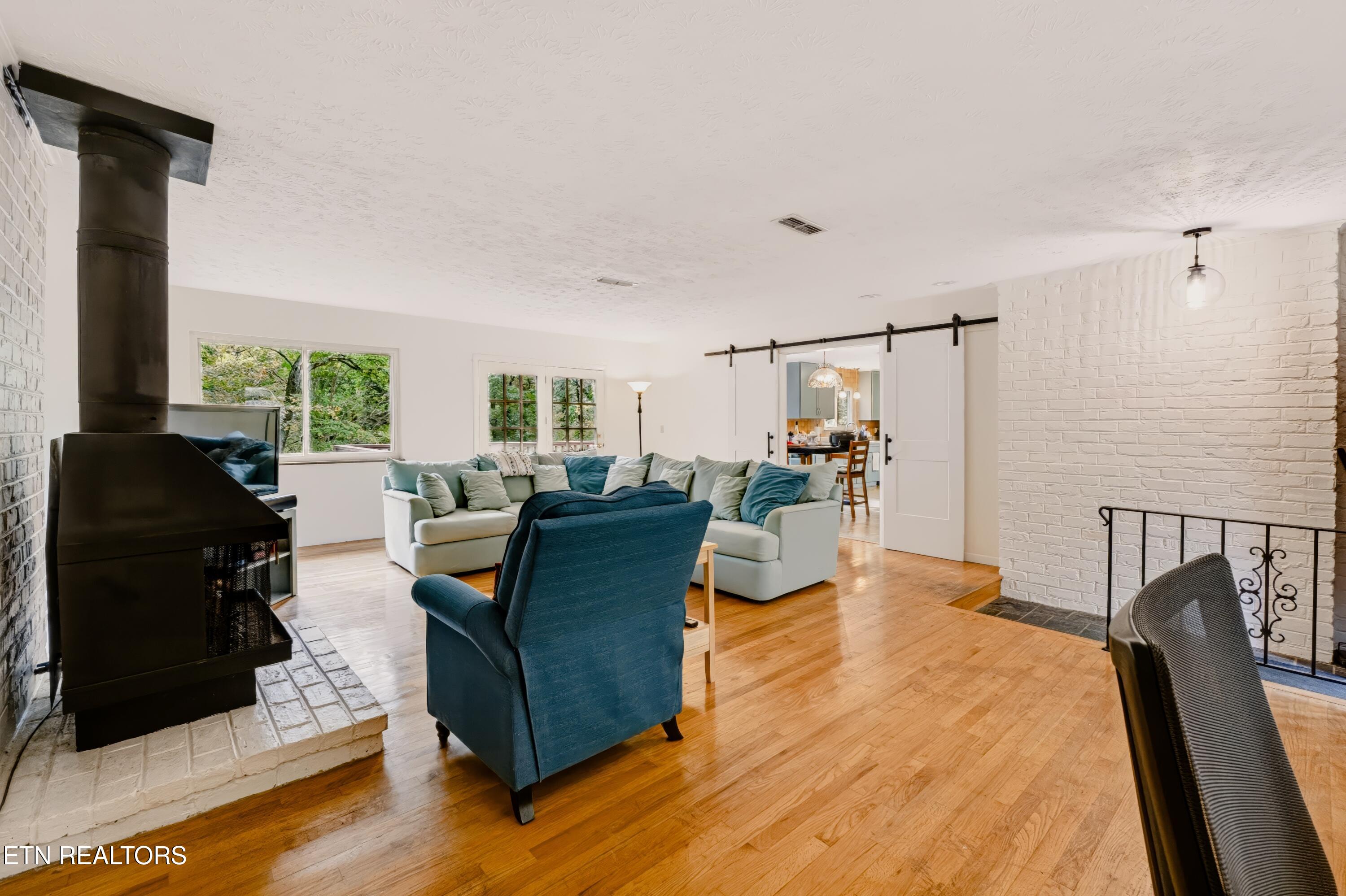 121 Nebraska Avenue Oak Ridge TN 37830