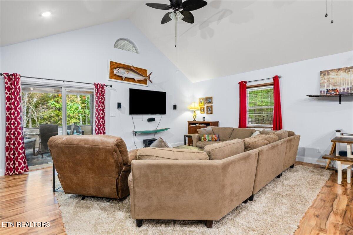 835 Jim Lee Ridge Road Lafollette TN 37766