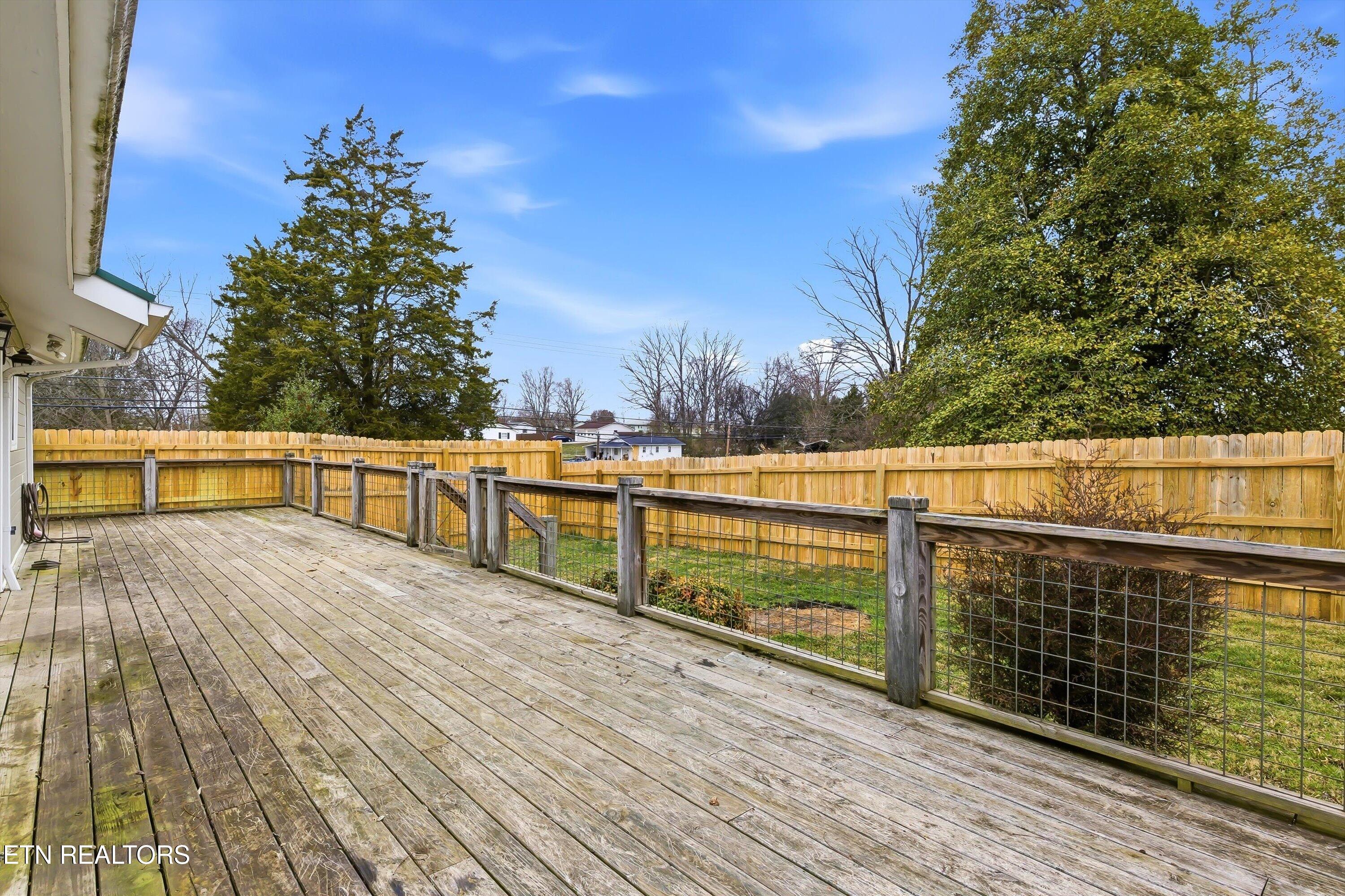 2036 Morganton Road Maryville TN 37801