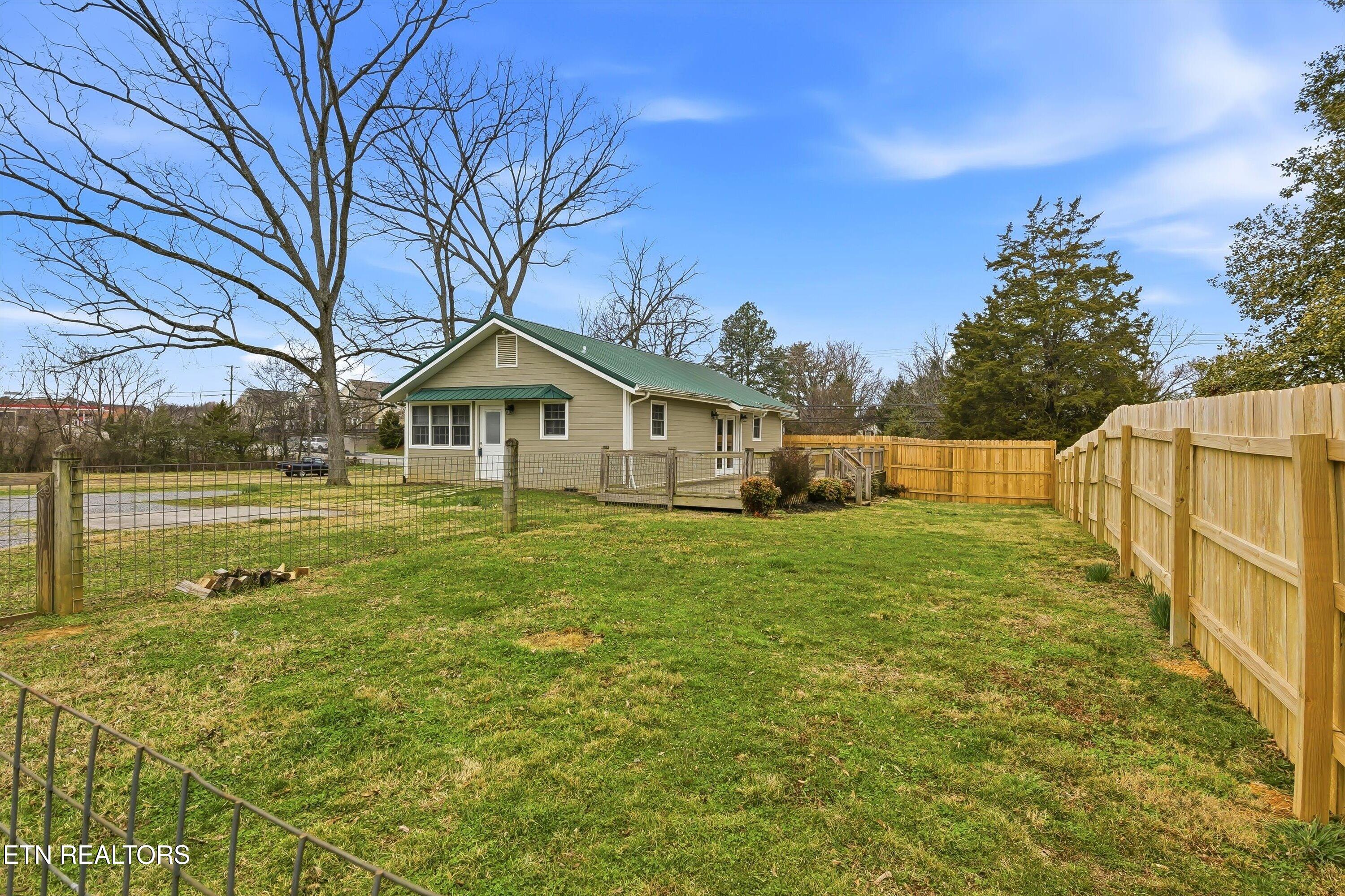 2036 Morganton Road Maryville TN 37801