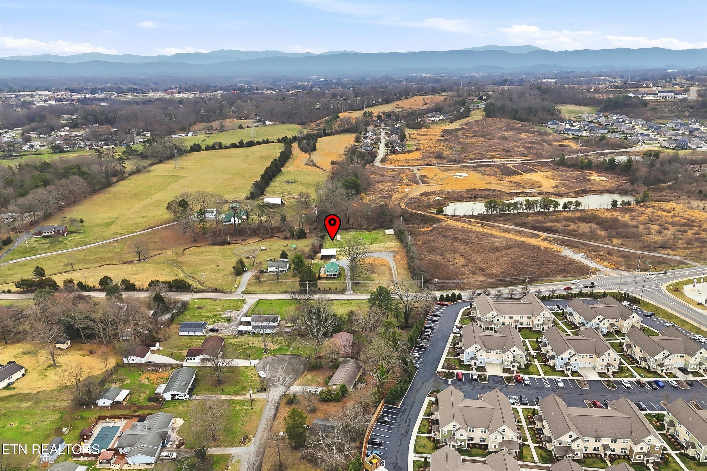2036 Morganton Road Maryville TN 37801