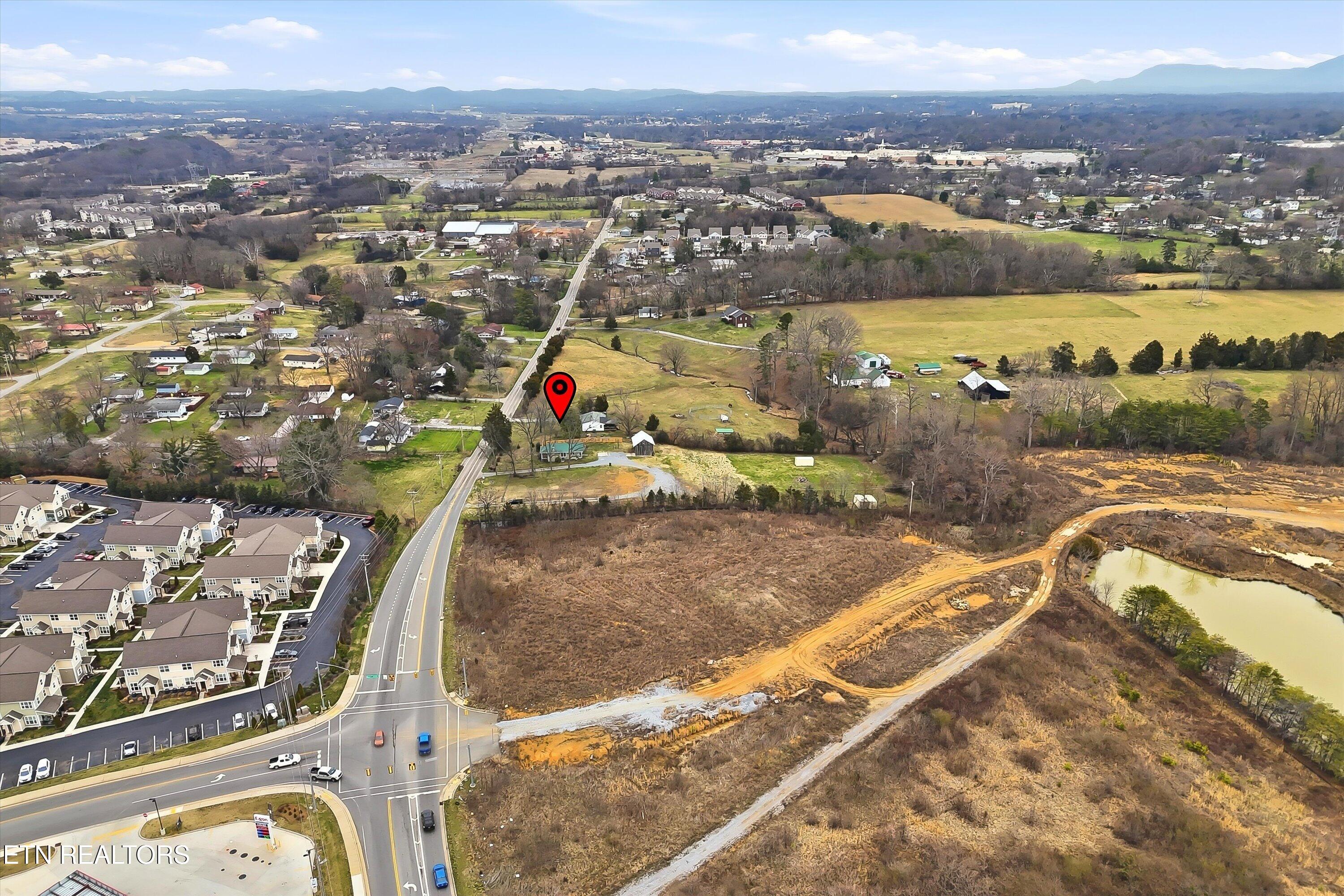 2036 Morganton Road Maryville TN 37801