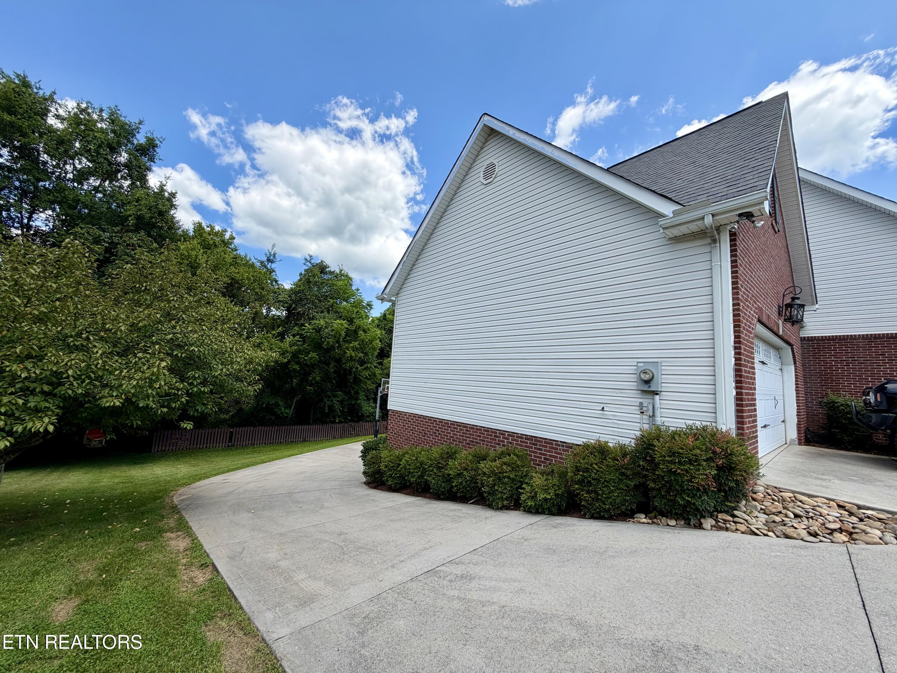 4822 Ivy Rose Drive Knoxville TN 37918