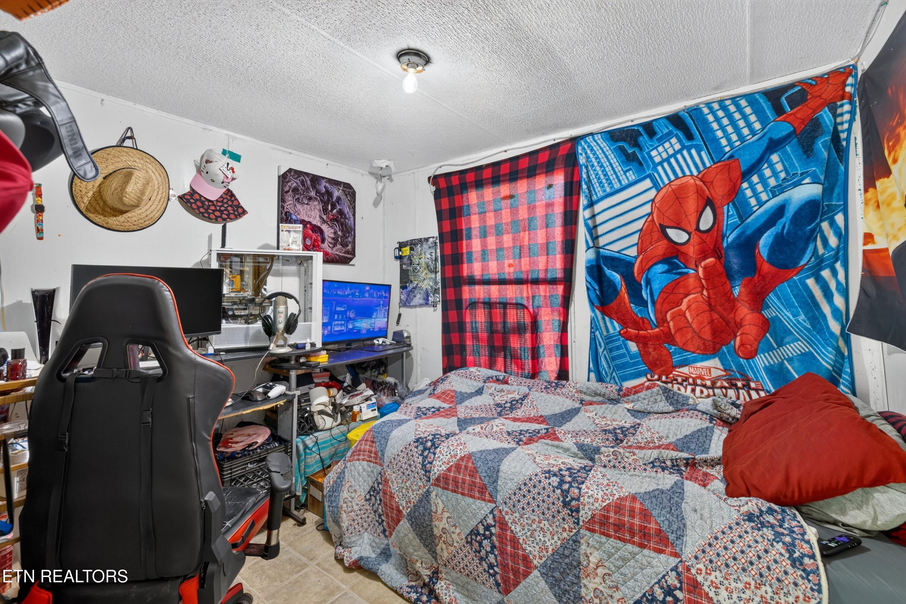 2087 Bullen Valley Road Thorn Hill TN 37881
