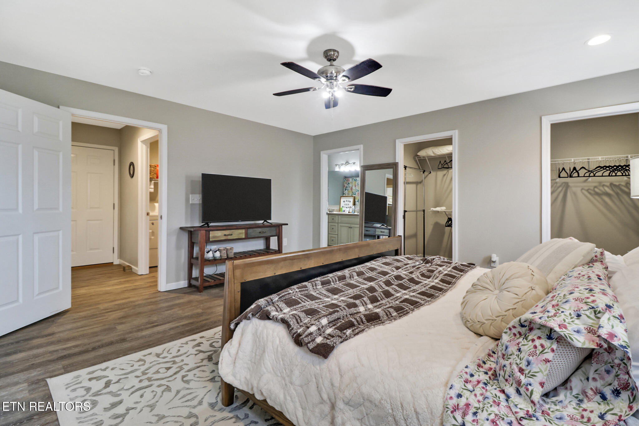 414 St Anthony Drive Jamestown TN 38556