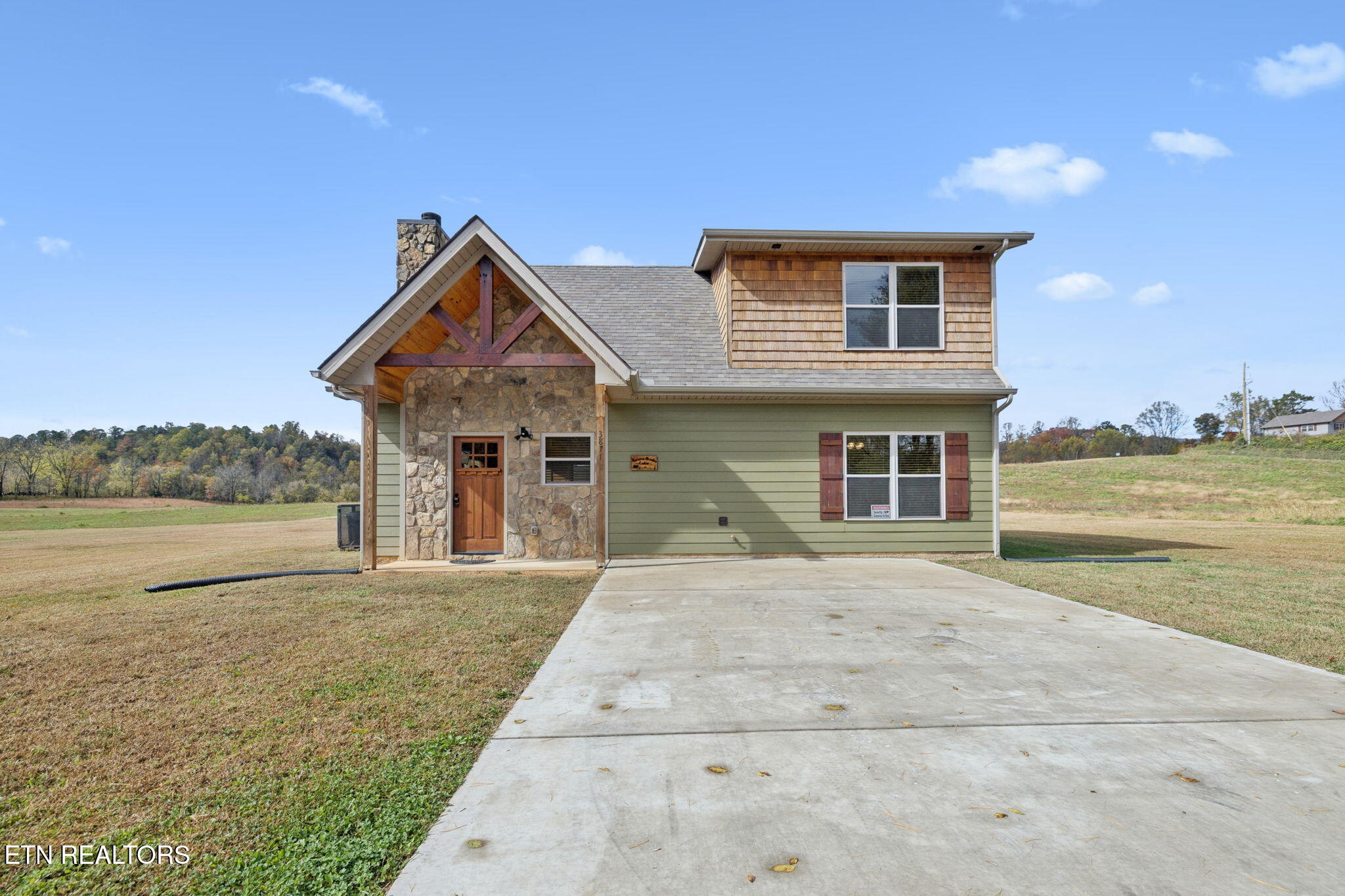 3871 Holders Grove Road Cosby TN 37722