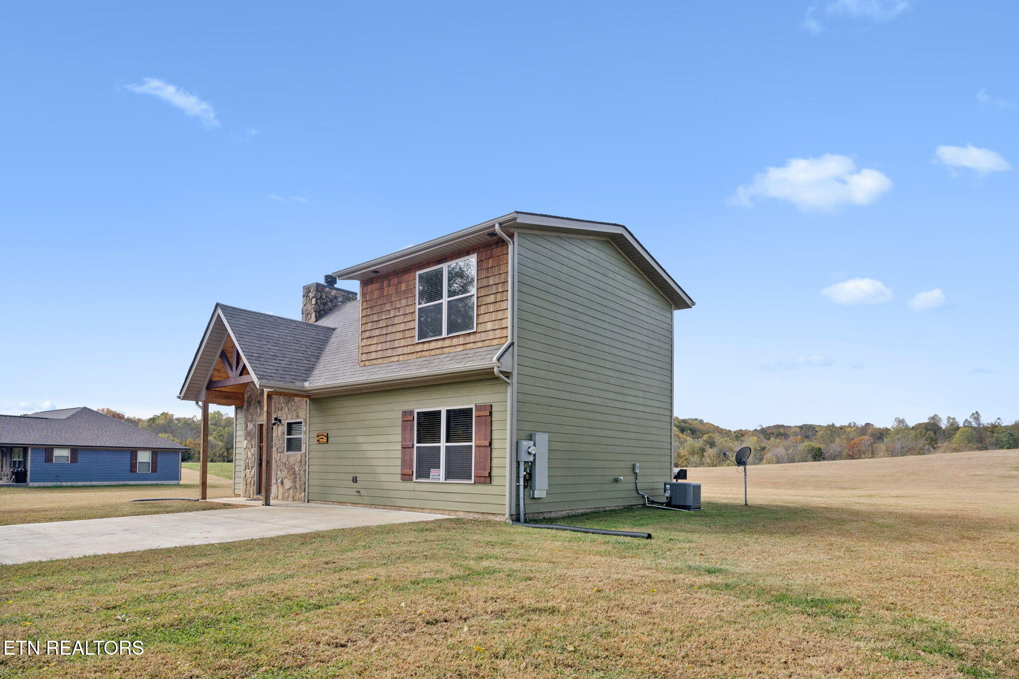 3871 Holders Grove Road Cosby TN 37722