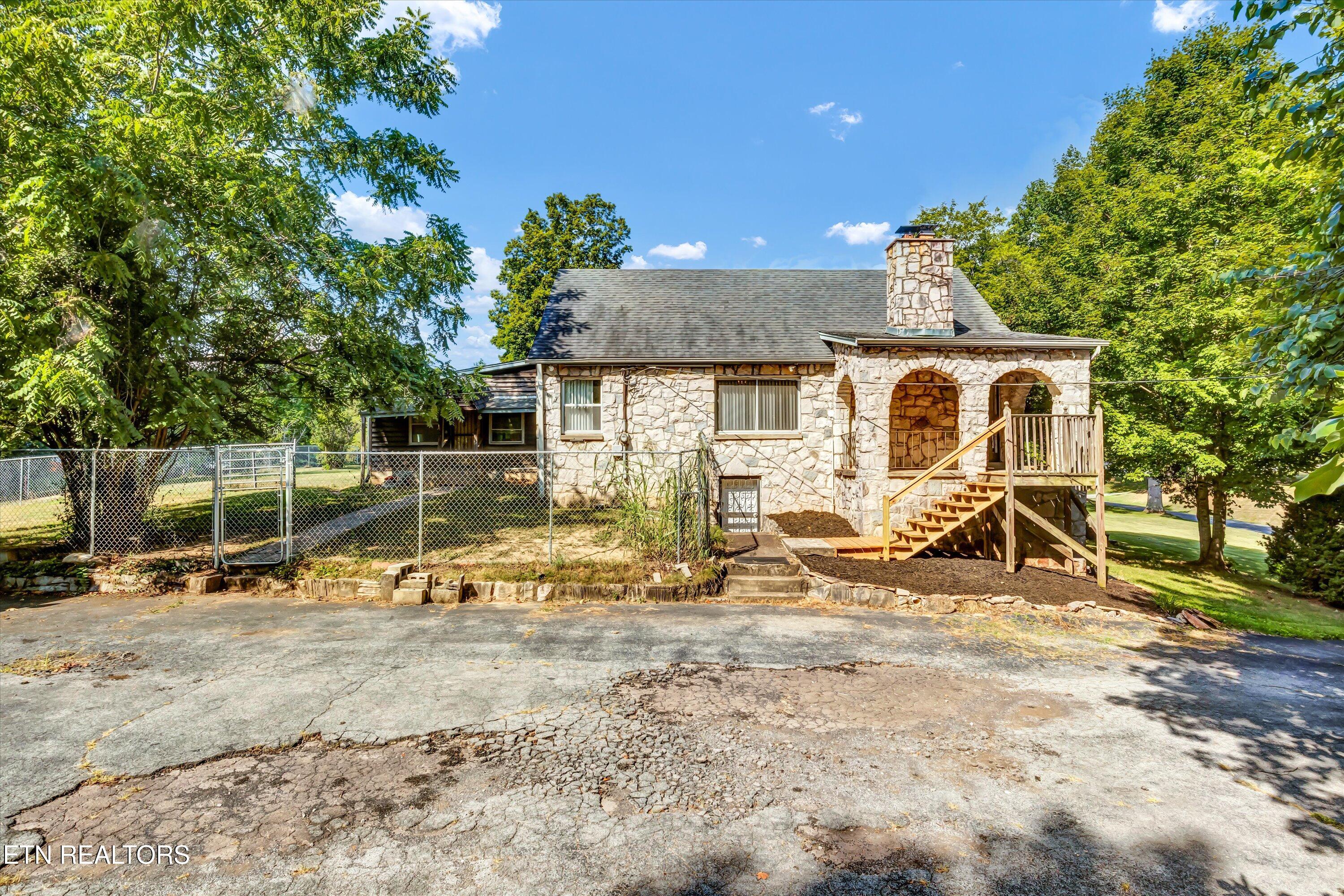 912 E Hendron Chapel Road Knoxville TN 37920