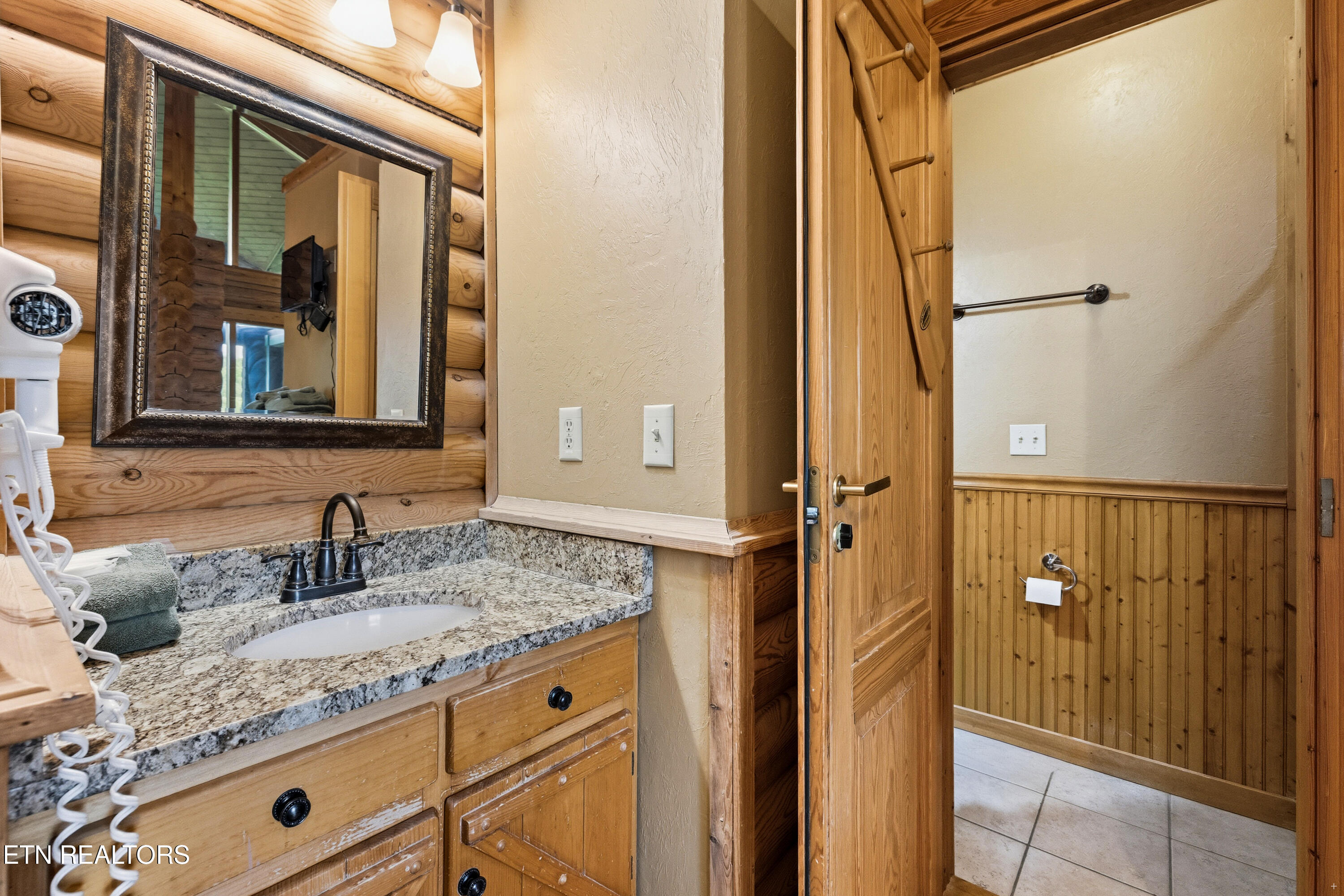 1614 Ridgecrest Drive Sevierville TN 37876