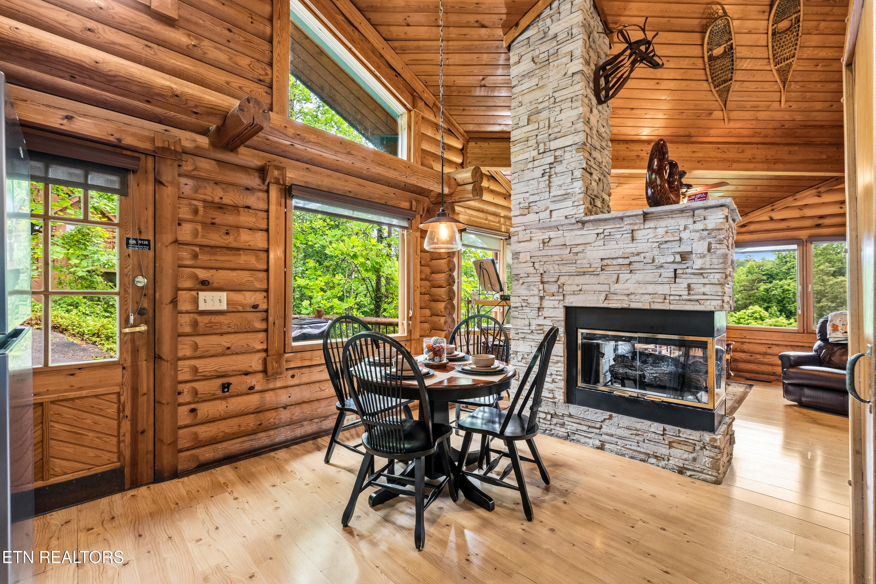 1614 Ridgecrest Drive Sevierville TN 37876