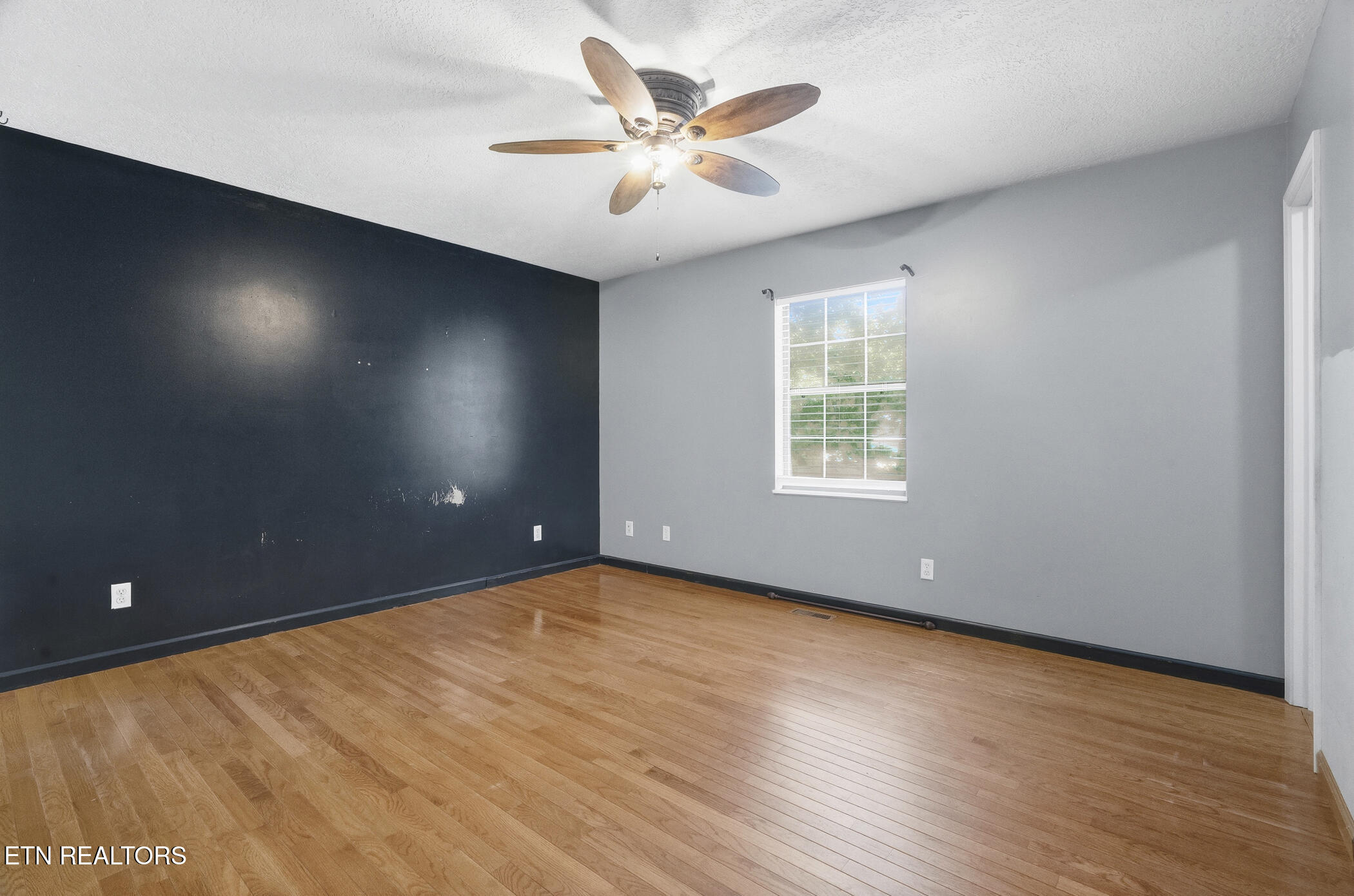 2042 Deerfield Circle New Market TN 37820